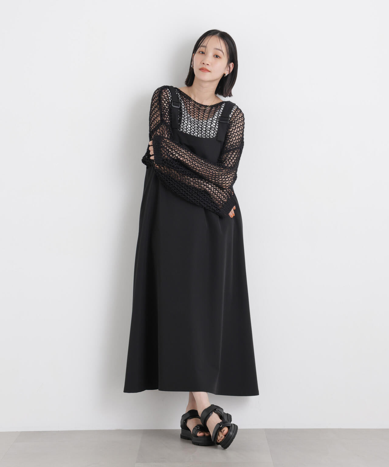 ワイドシルエットメッシュニットプルオーバー