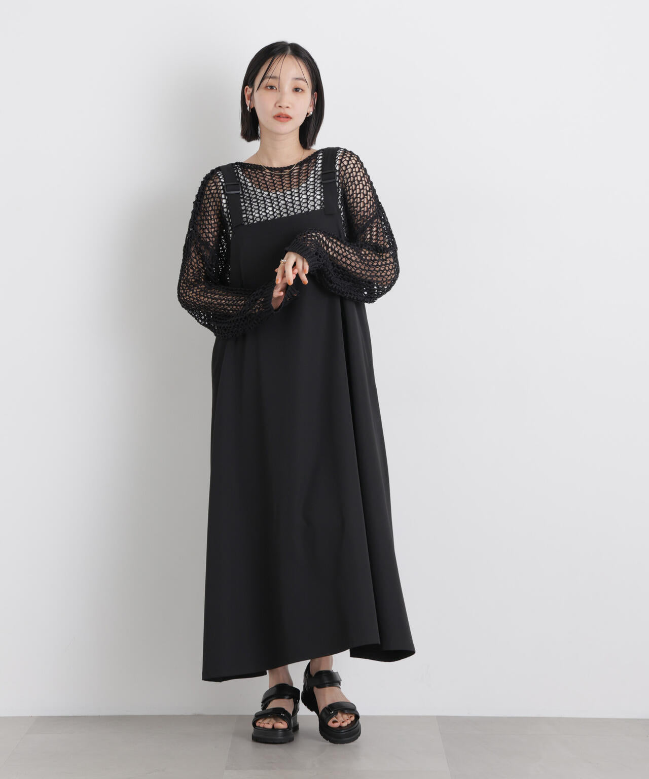ワイドシルエットメッシュニットプルオーバー