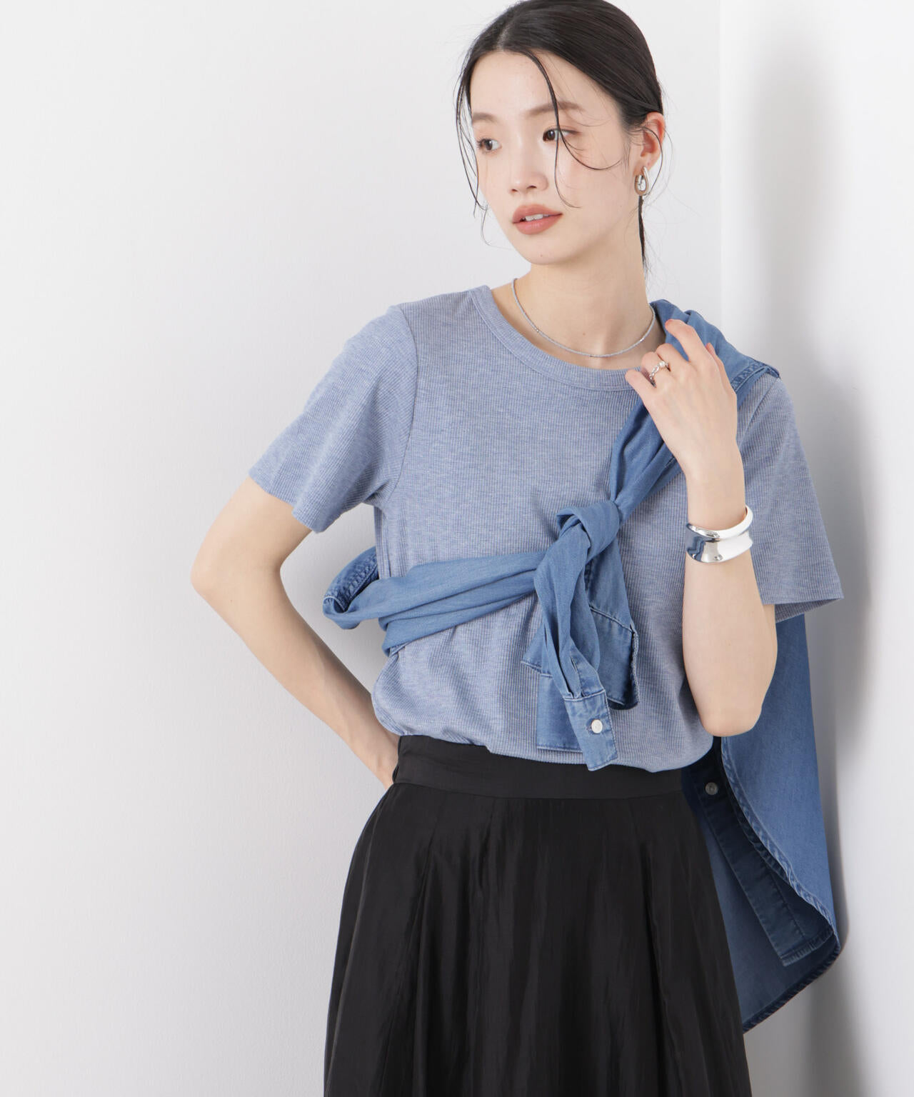 ラメリブカットクルーネックTシャツ