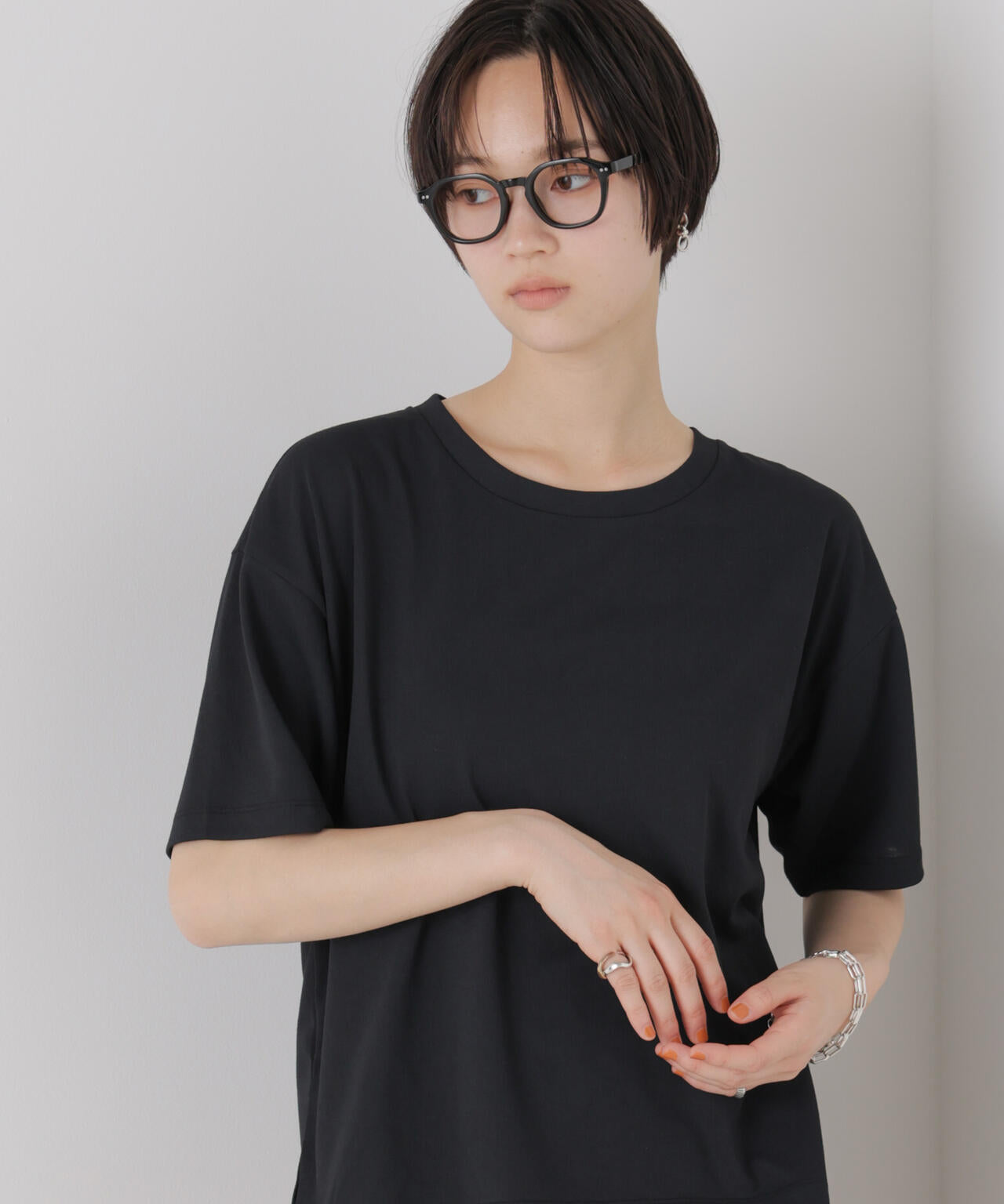 汗隠糸加工&多彩機能カットソー素材 クルーネックトップス