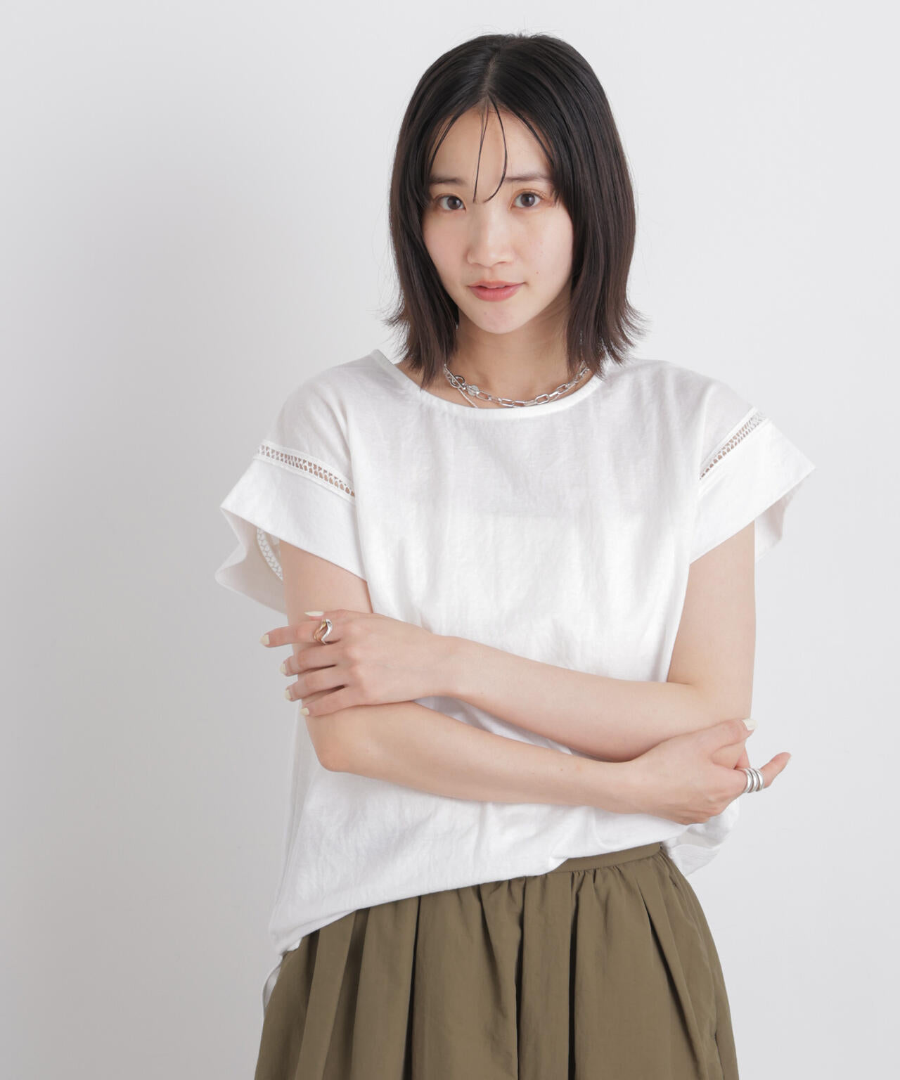ハシゴレースフレンチスリーブカットトップス