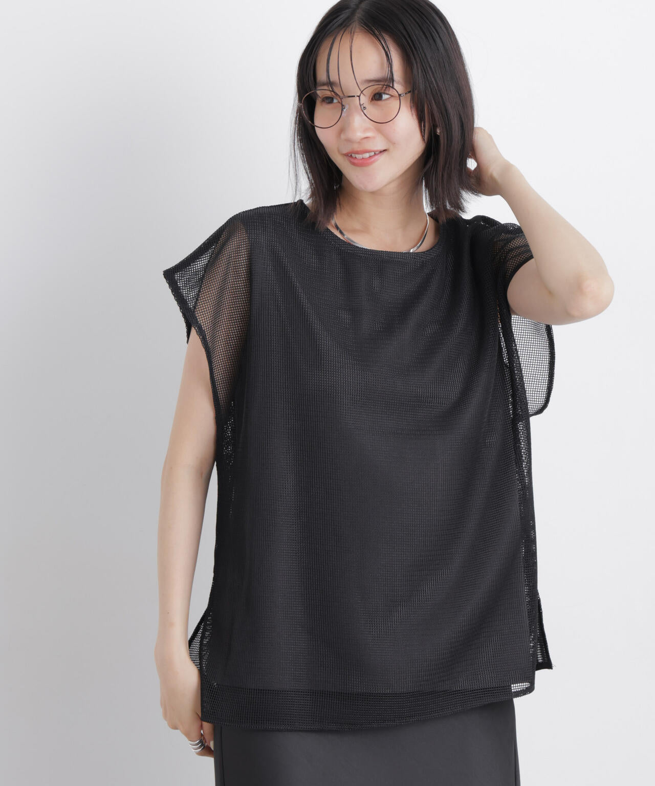 カラミメッシュレイヤードカットトップス