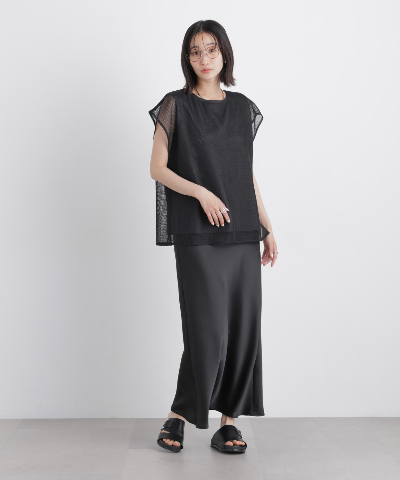 カラミメッシュレイヤードカットトップス
