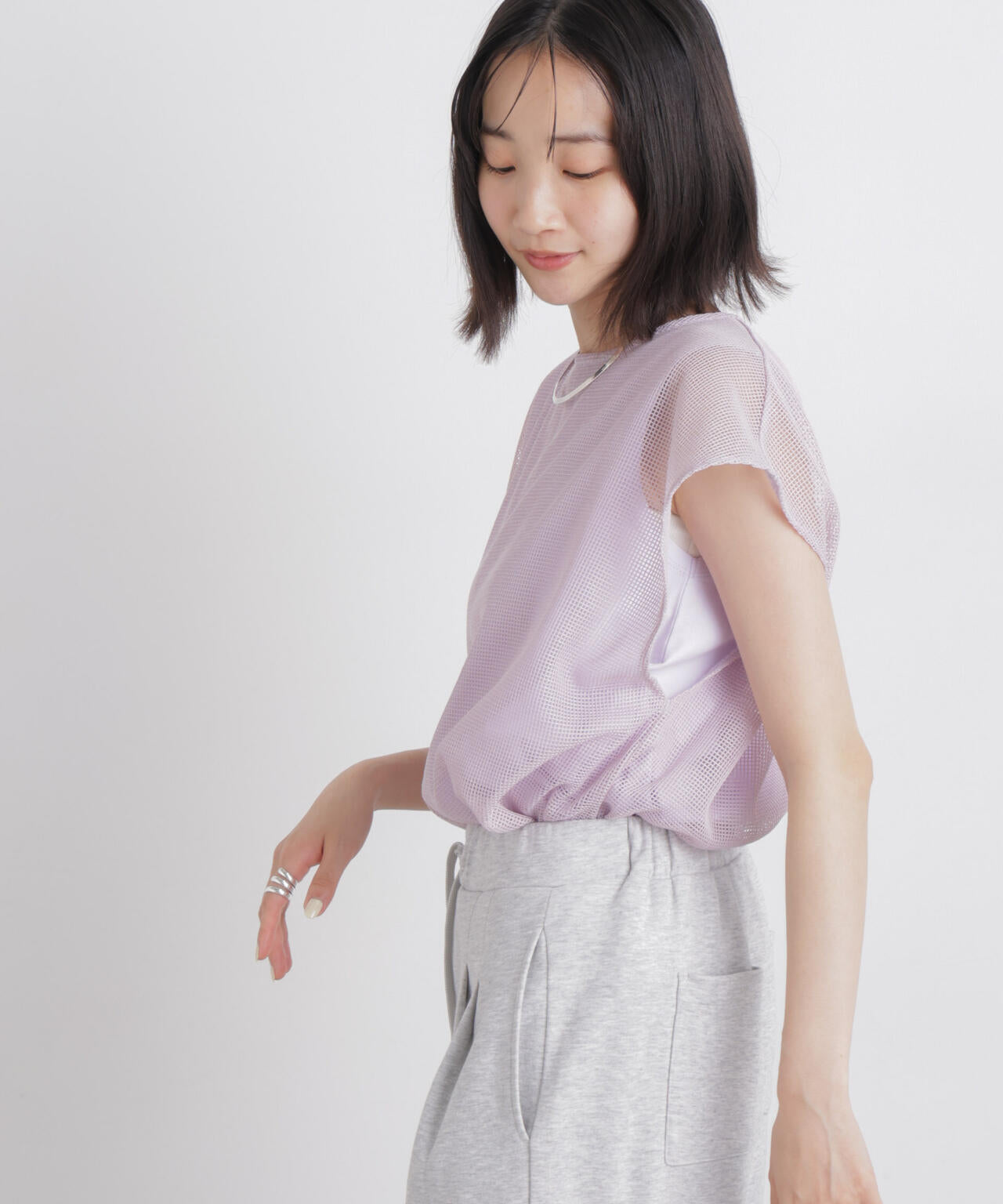 カラミメッシュレイヤードカットトップス