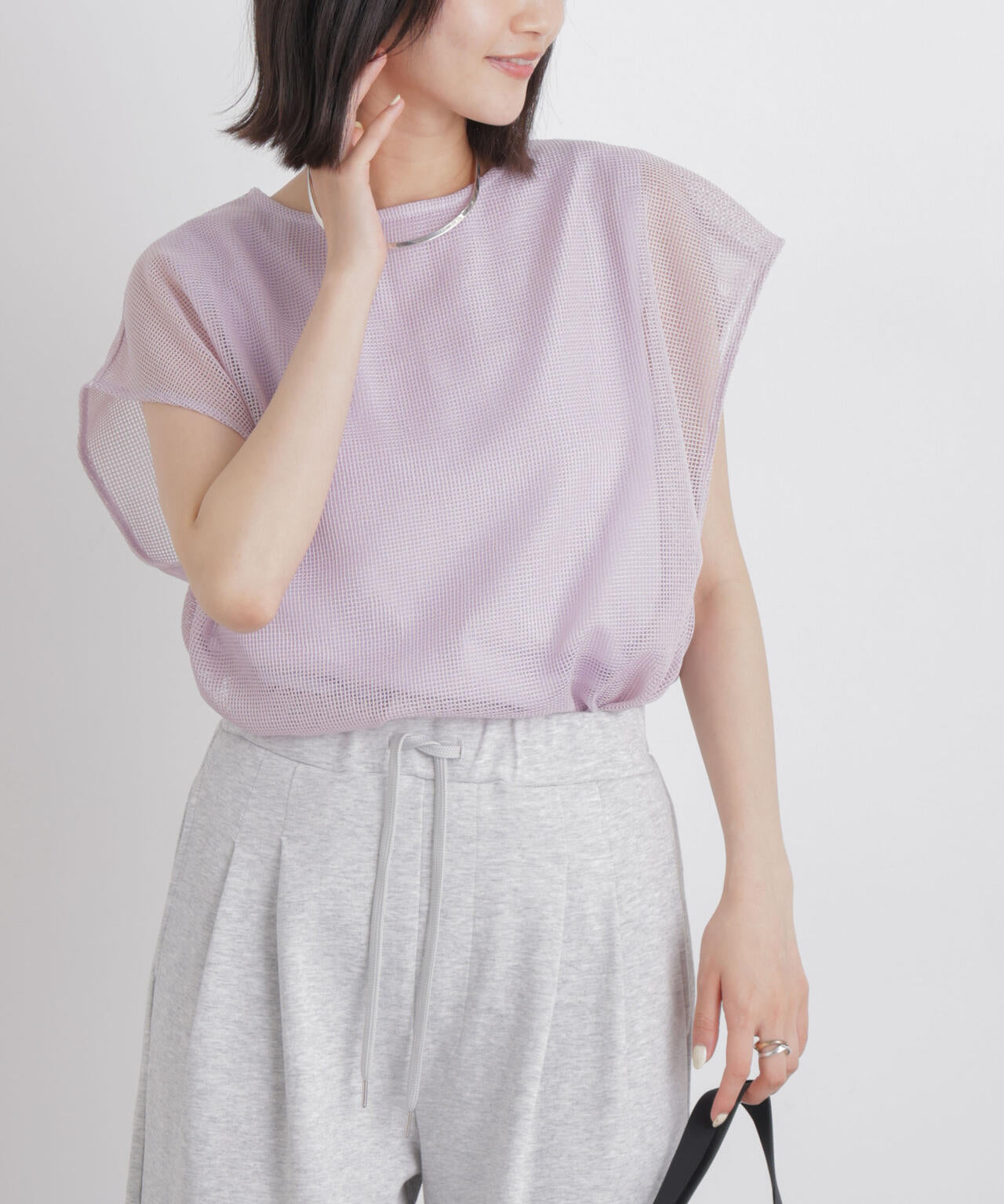 カラミメッシュレイヤードカットトップス