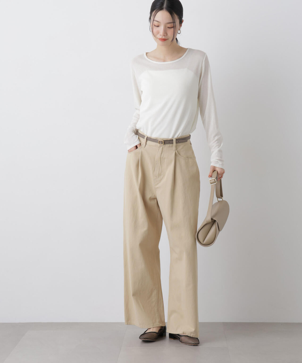 コットンツイルタックワイドパンツ