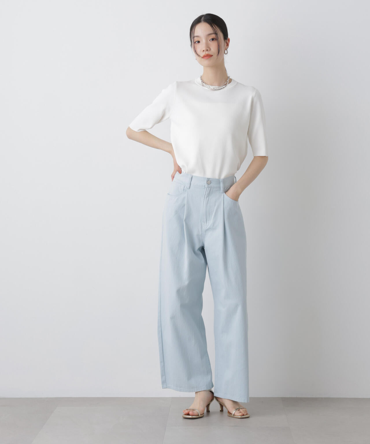 コットンツイルタックワイドパンツ