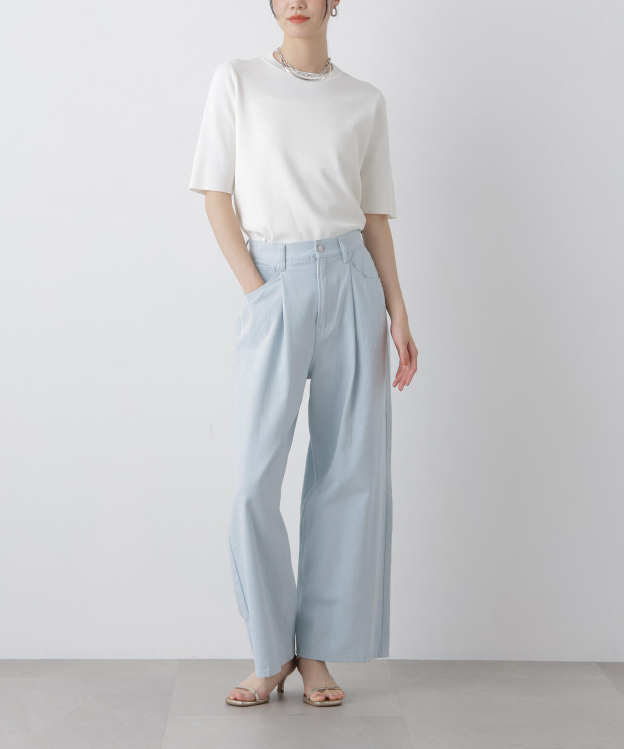 コットンツイルタックワイドパンツ