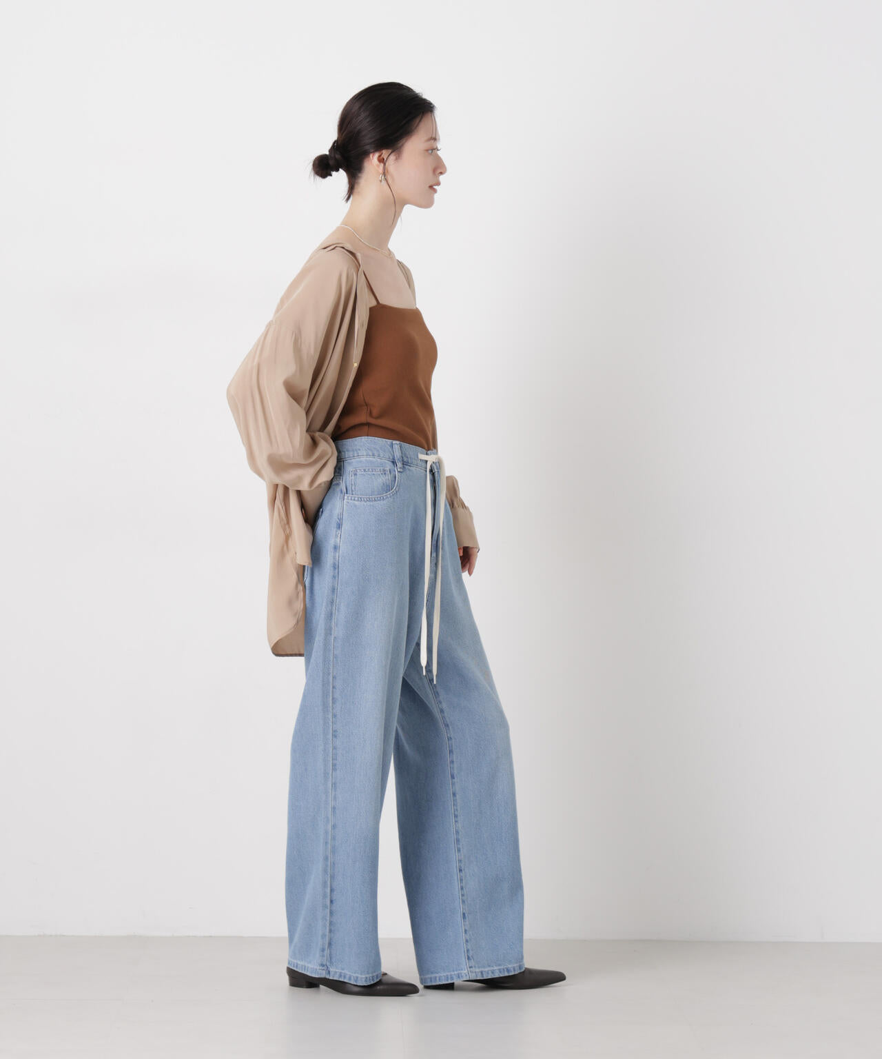 ウエストドロストワイドデニムパンツ