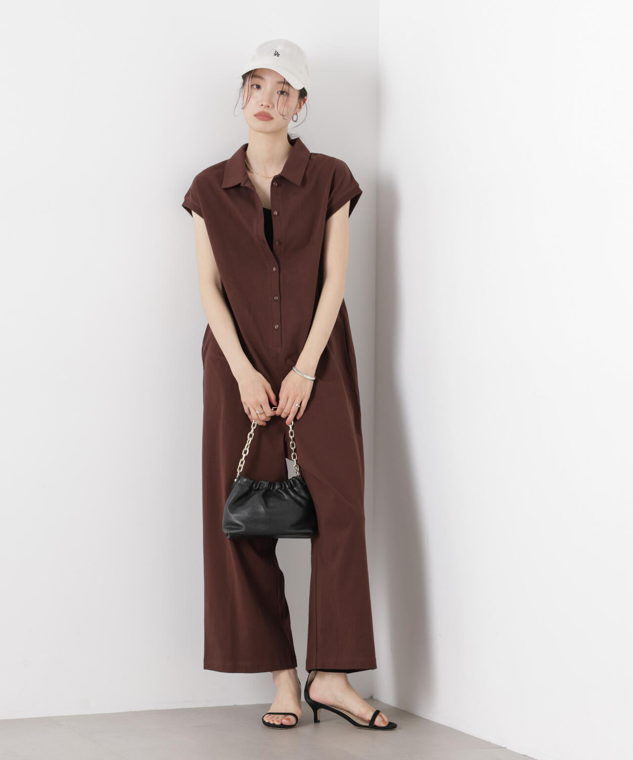 168cm B:79.5 W:56 H:83 着用サイズ:F