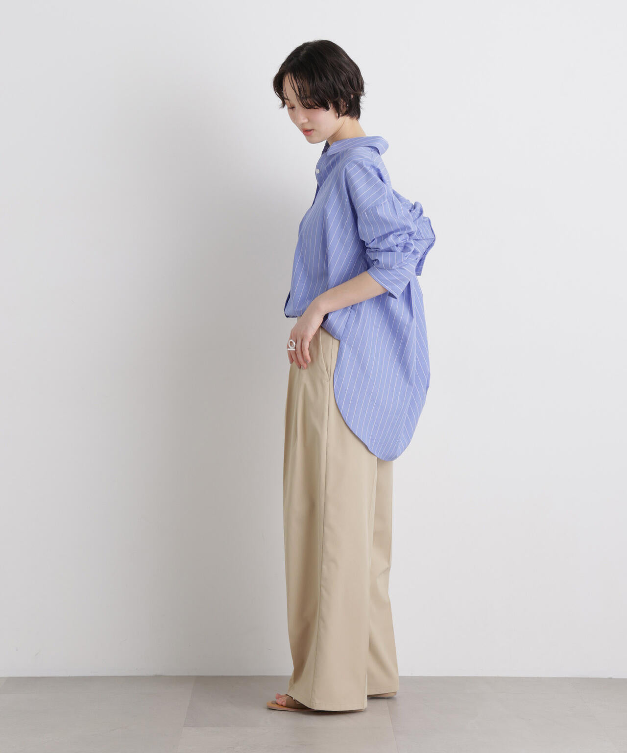 エバークリース加工タックワイドセンタープレスパンツ