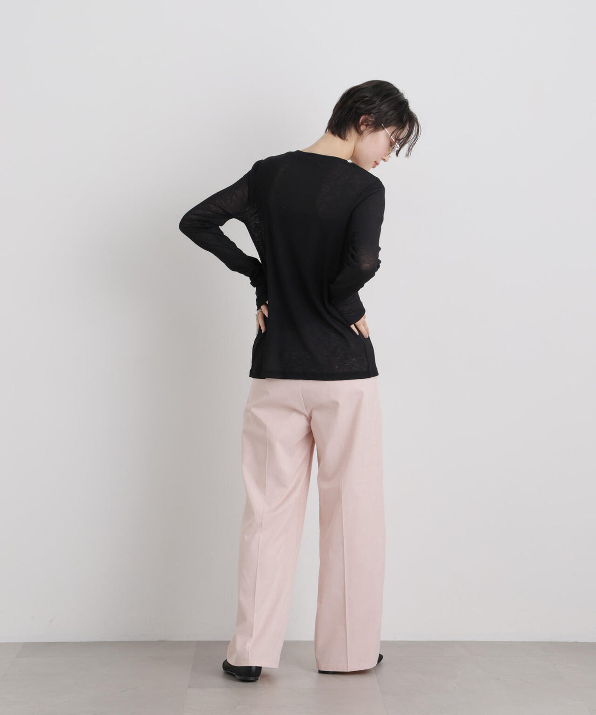 エバークリース加工ストレートセンタープレスパンツ