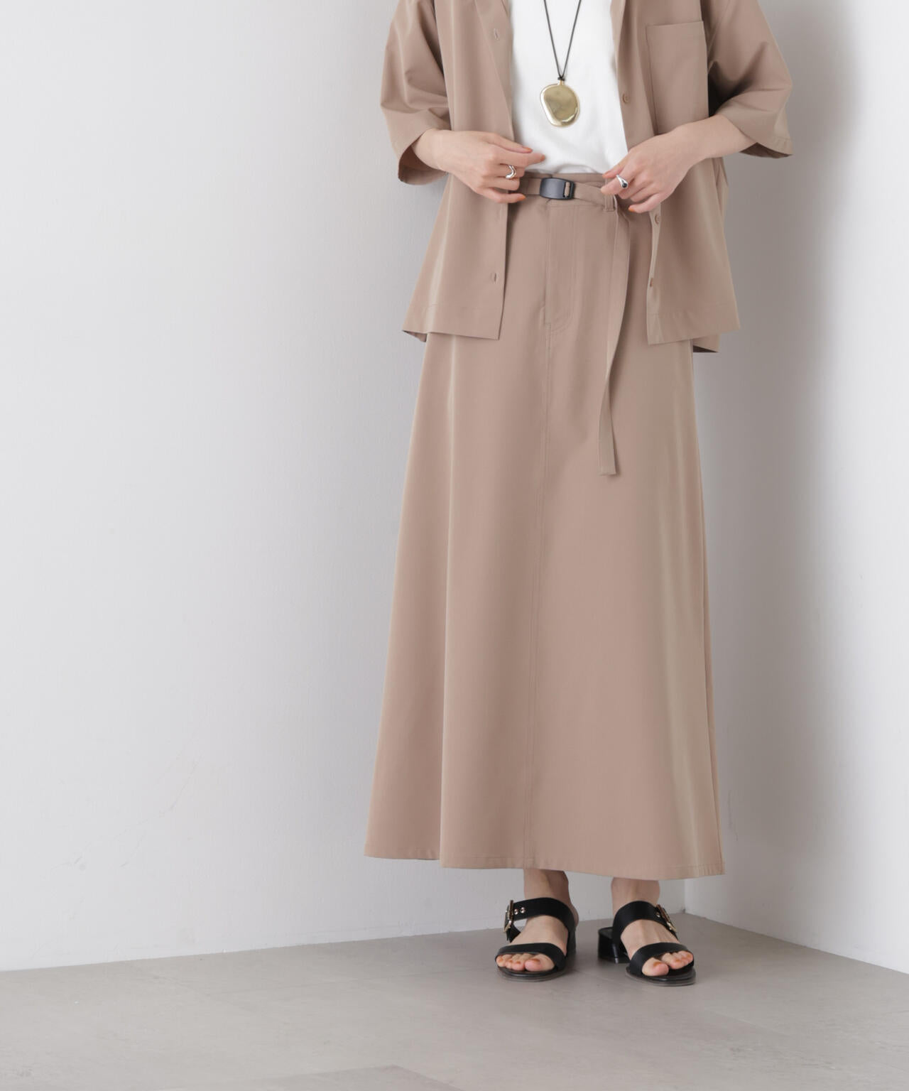 多機能2wayストレッチ ベルテッドセミフレアマキシスカート(セットアップ可)