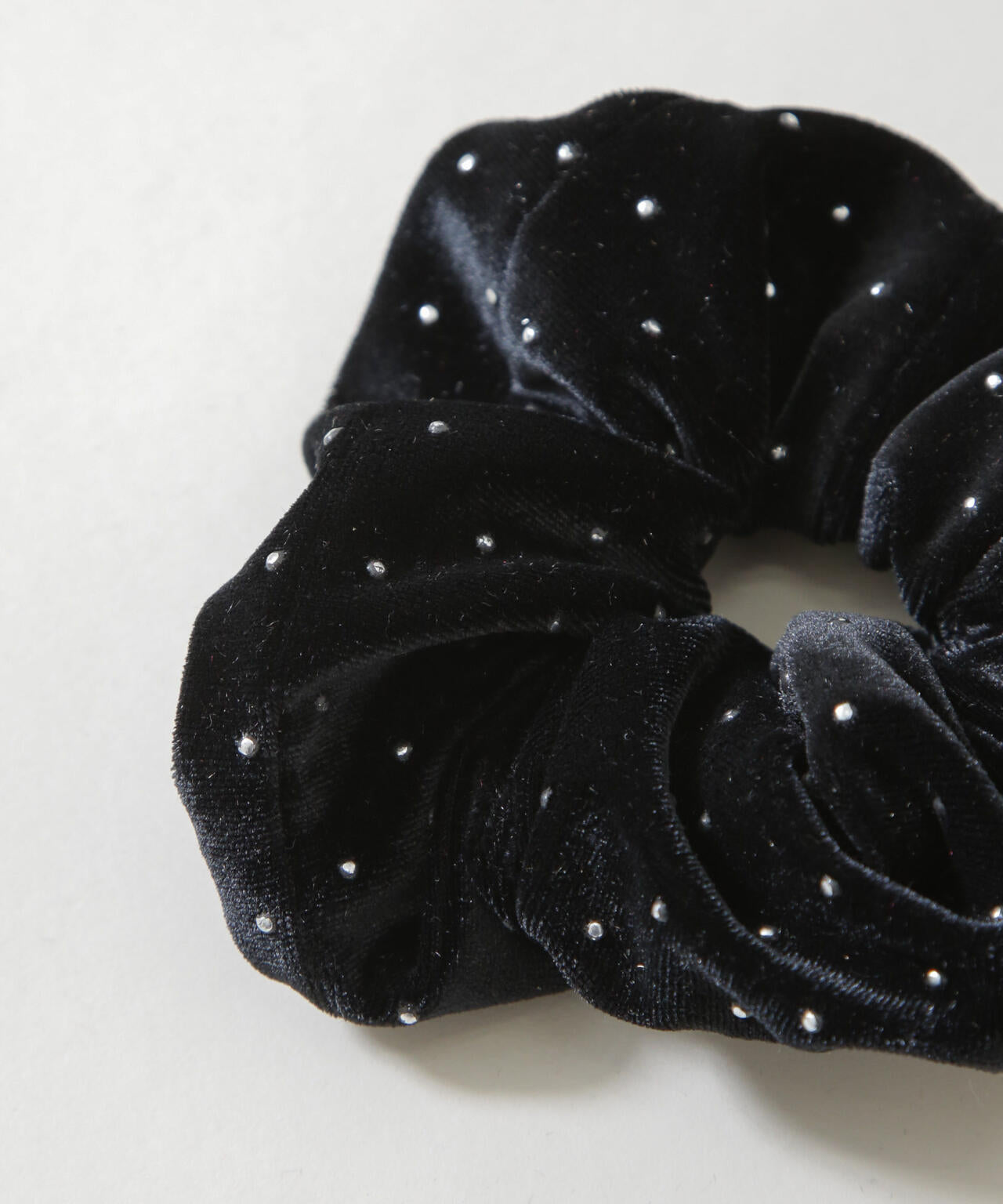 スタッズベロアシュシュ