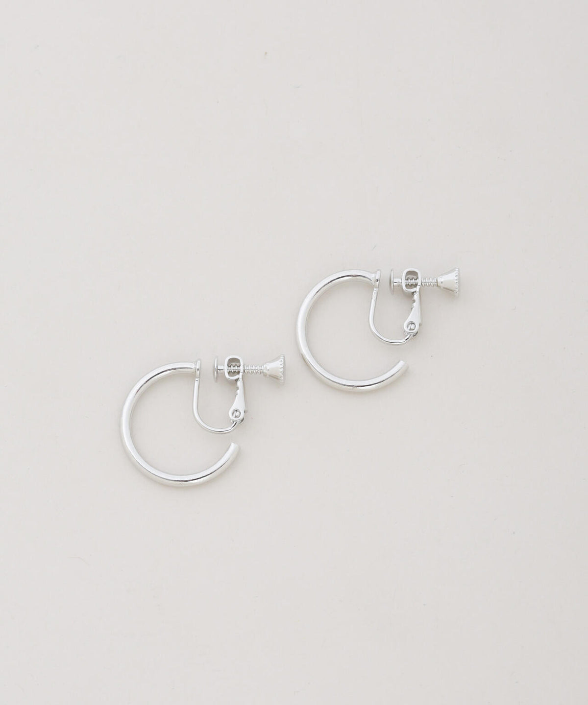 フープイヤリング