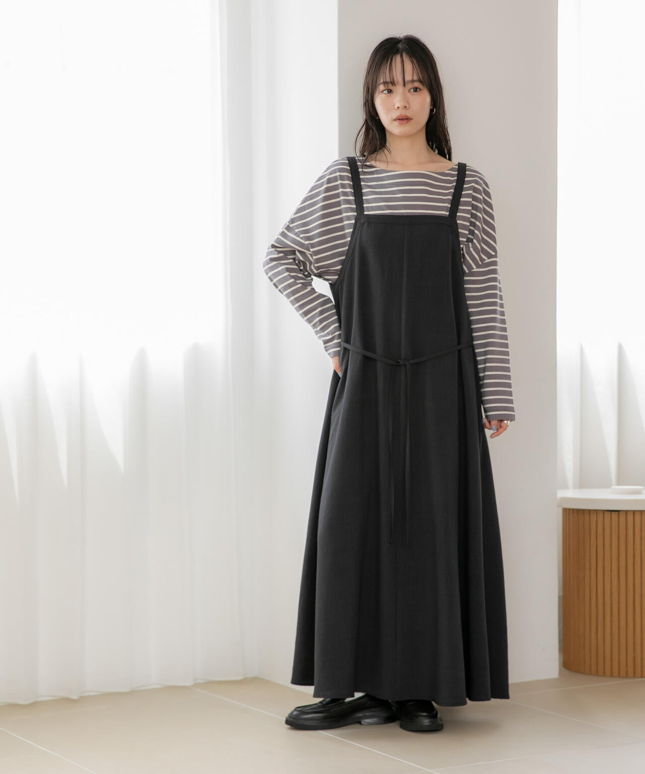 WEB限定/多機能素材 前後2wayショルダーストラップワンピース