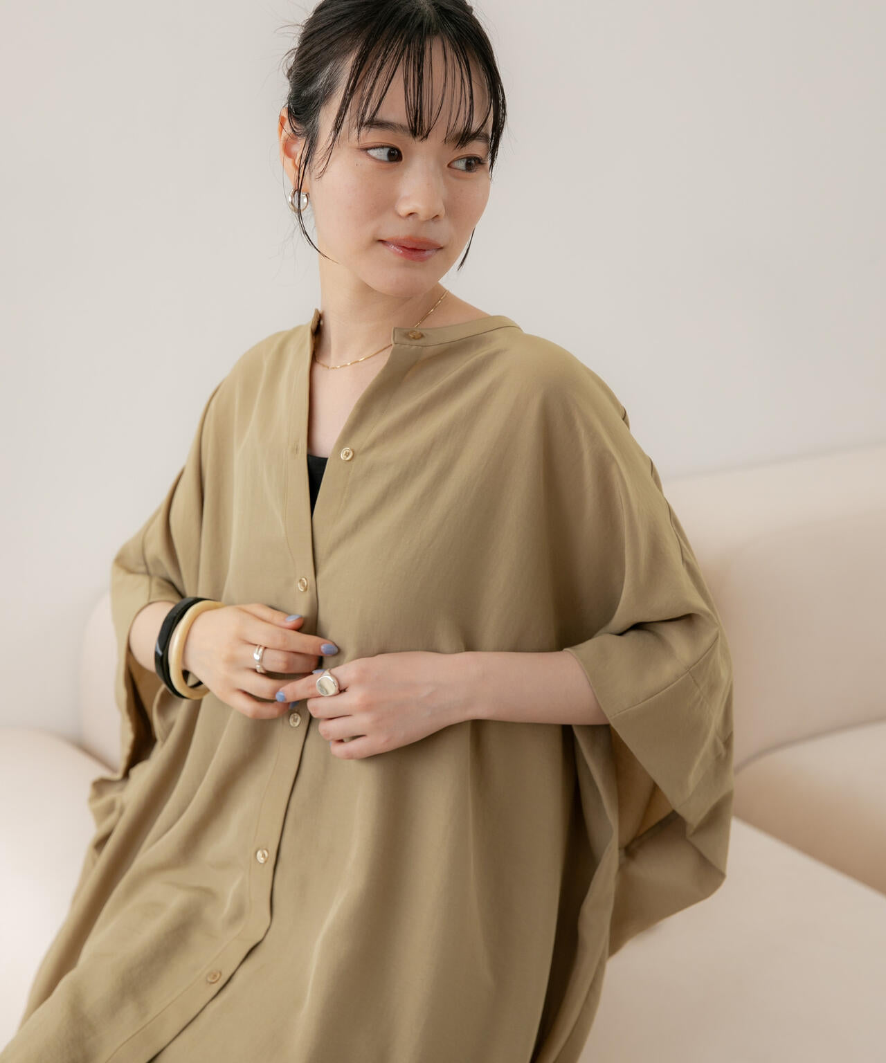 WEB限定/多機能素材 バンドカラーワイドチュニックシャツワンピース