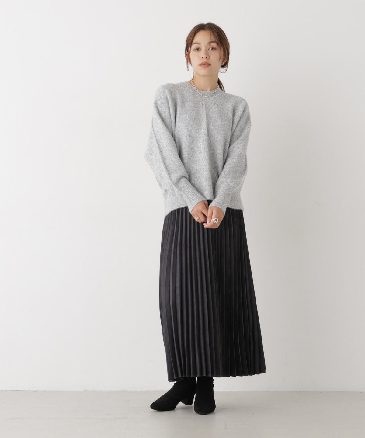 圧縮ドルマンニットクルーネックプルオーバー