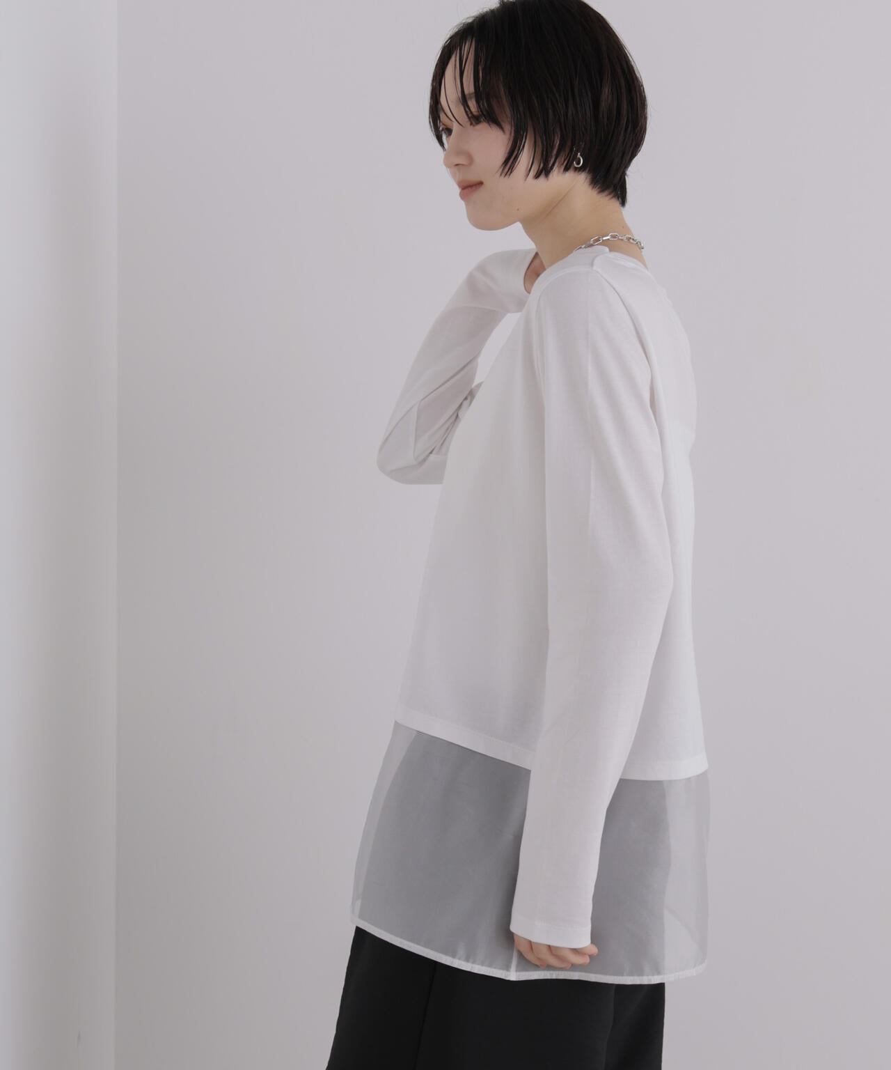 オーガンジーヘム切り替えロングスリーブTシャツ