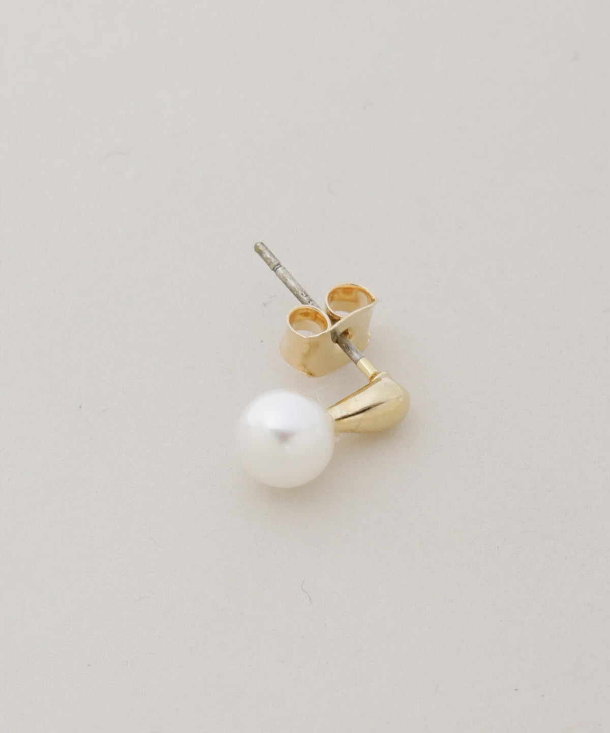 イミテーションパールシンプルピアス