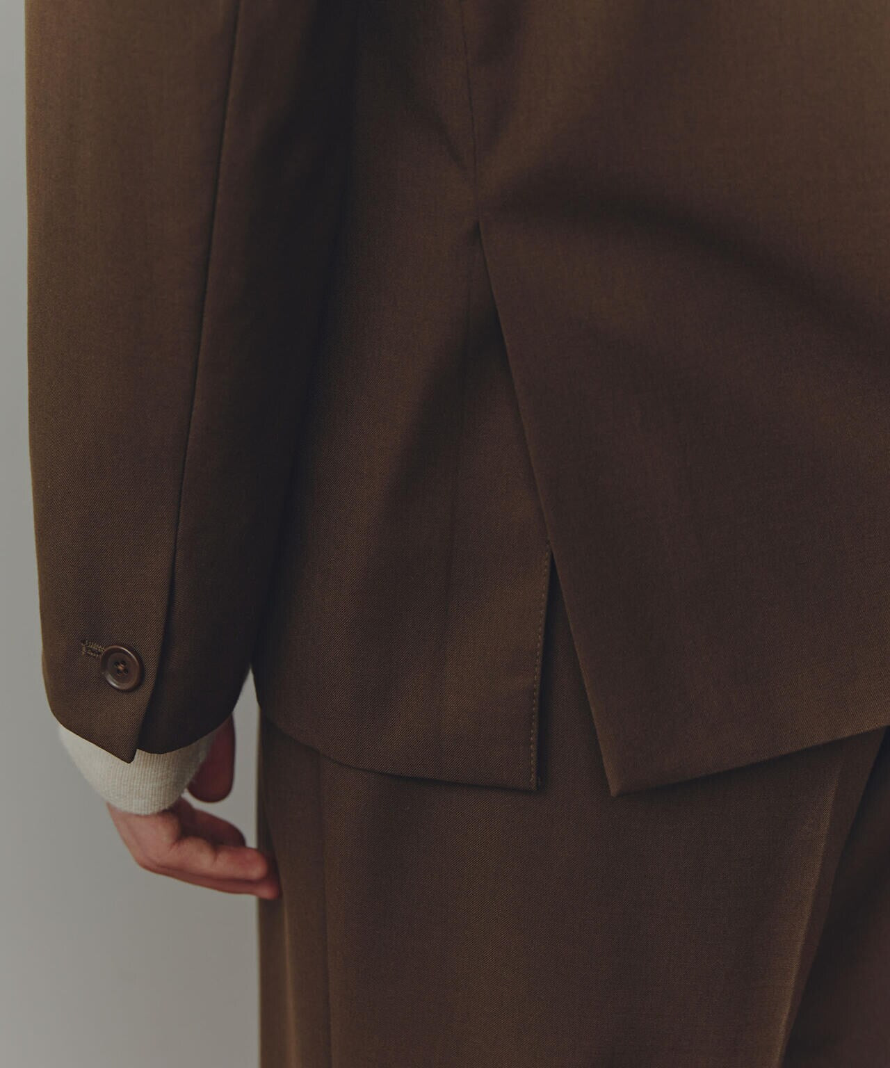 44b16afa-62db-5f8c-b50d-a3eca6643049_Image