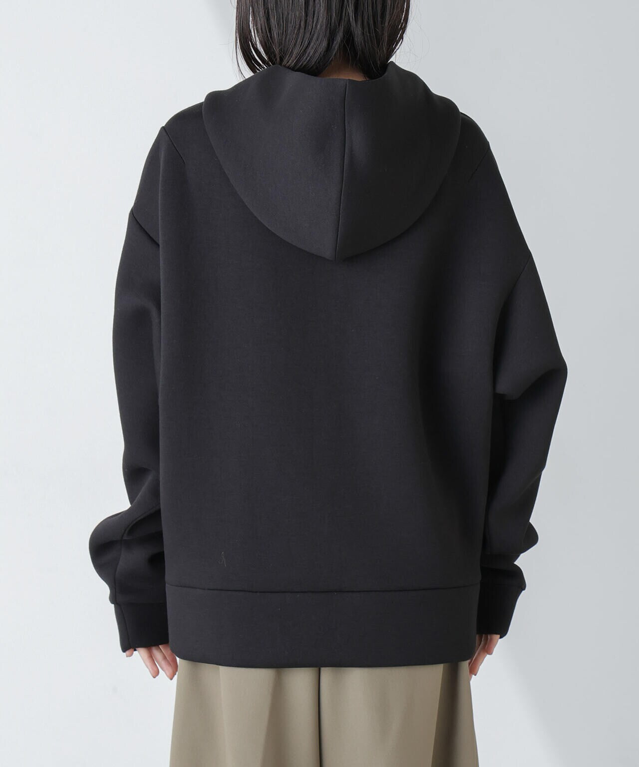 6052487f-171a-5914-85e5-f12a9375d9e9_Image