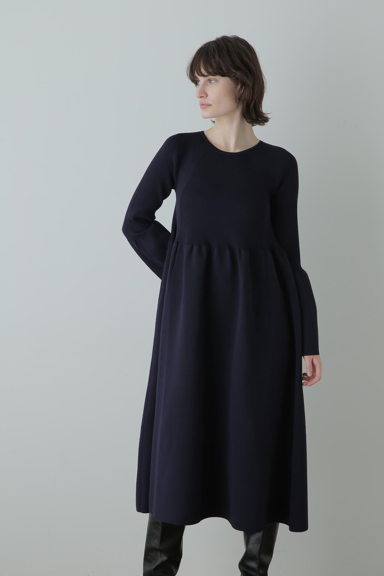 64fe9c99-a6f3-5f3f-89be-0322450ff4ad_Image