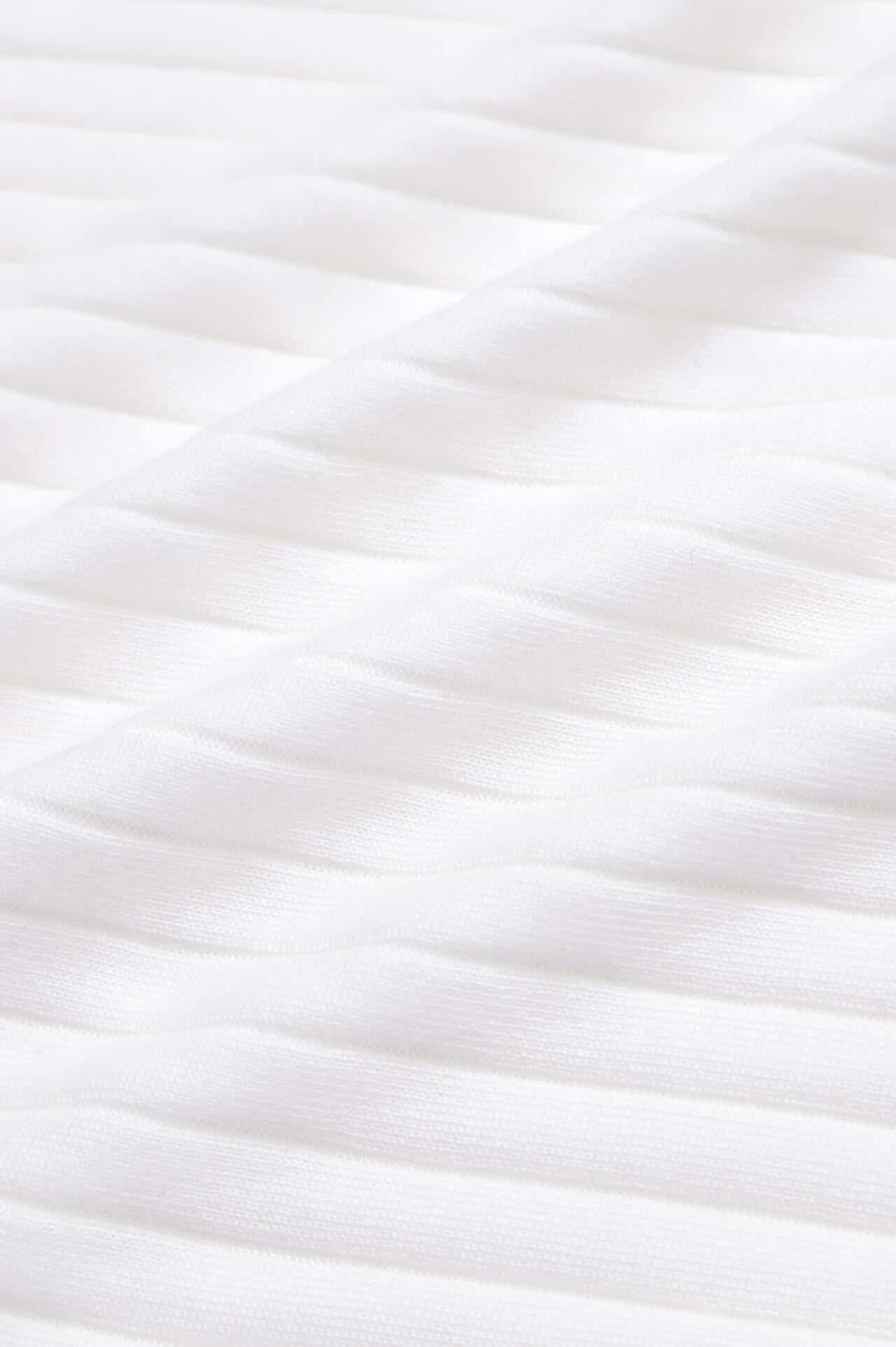 【TV着用】シアーワイドリブクルーネック