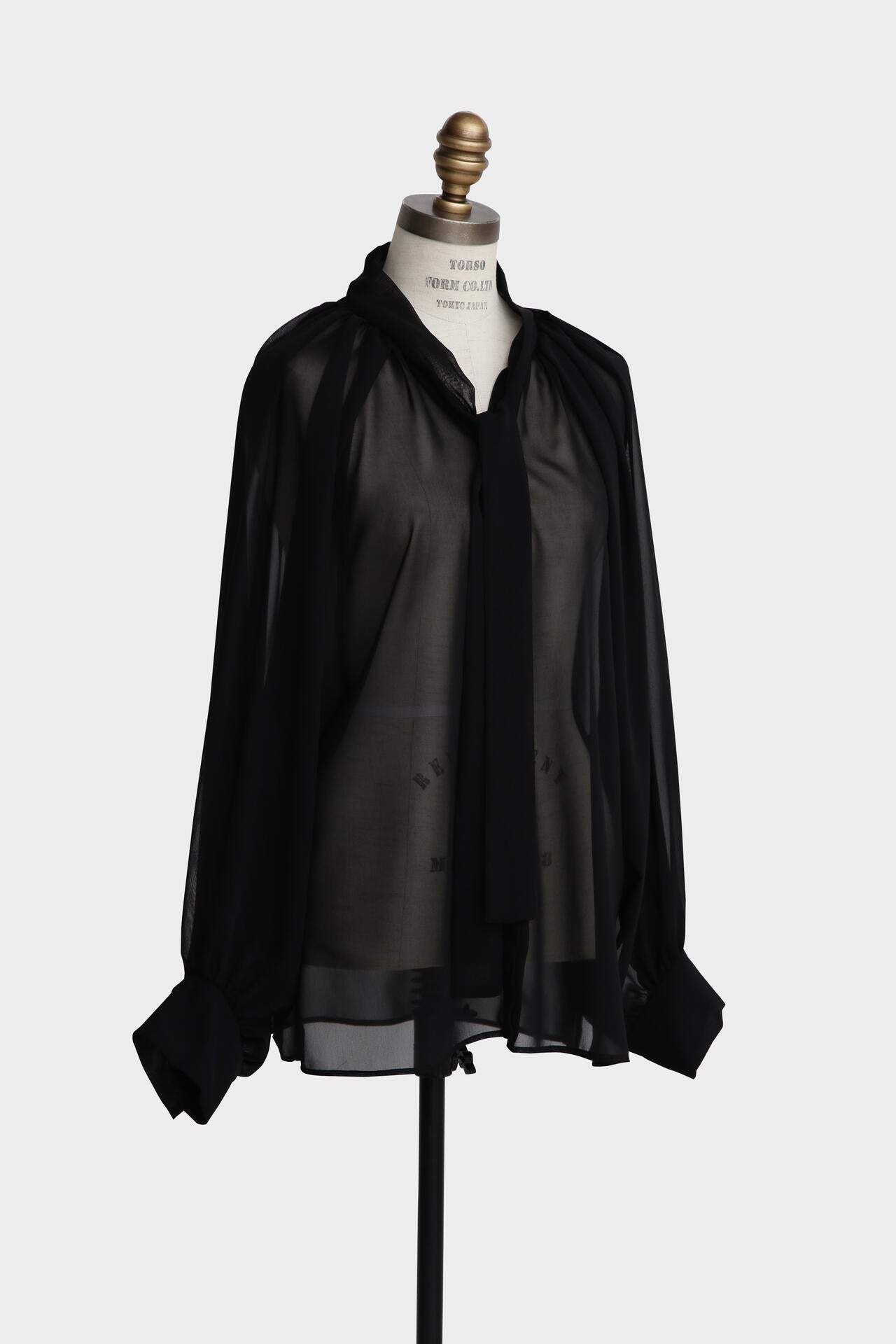 シフォンボウタイブラウス