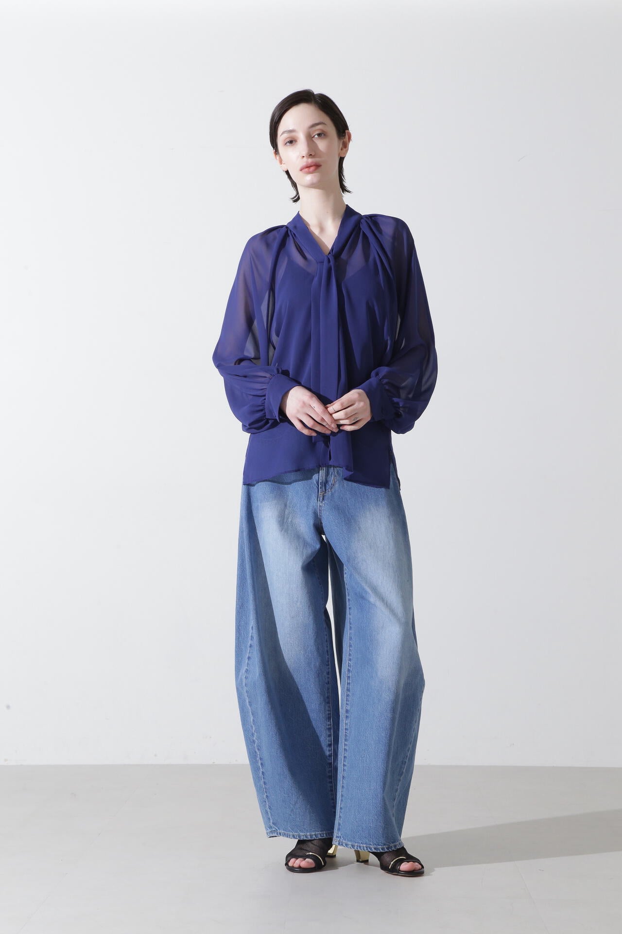 シフォンボウタイブラウス