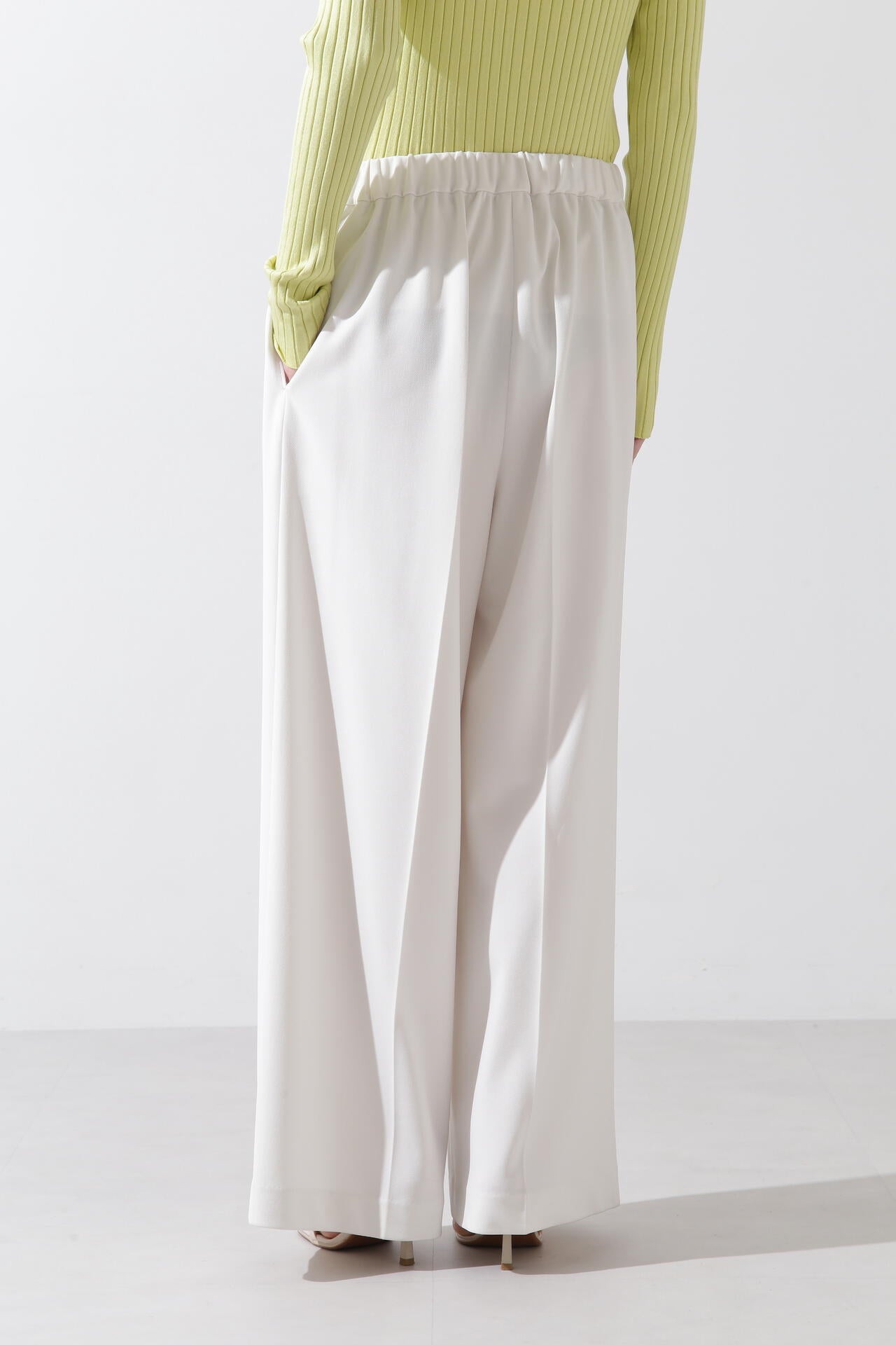 31dd5878-2838-537a-82f9-0a25e939386b_Image