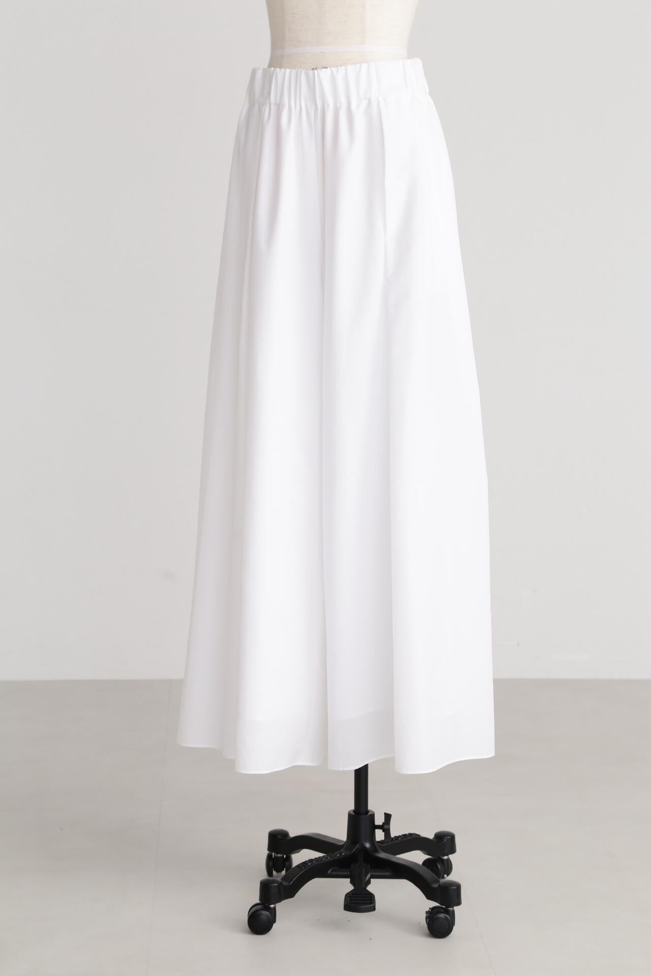 【TV着用】【GISELe 6月号掲載商品】タイプライターギャザーパンツ