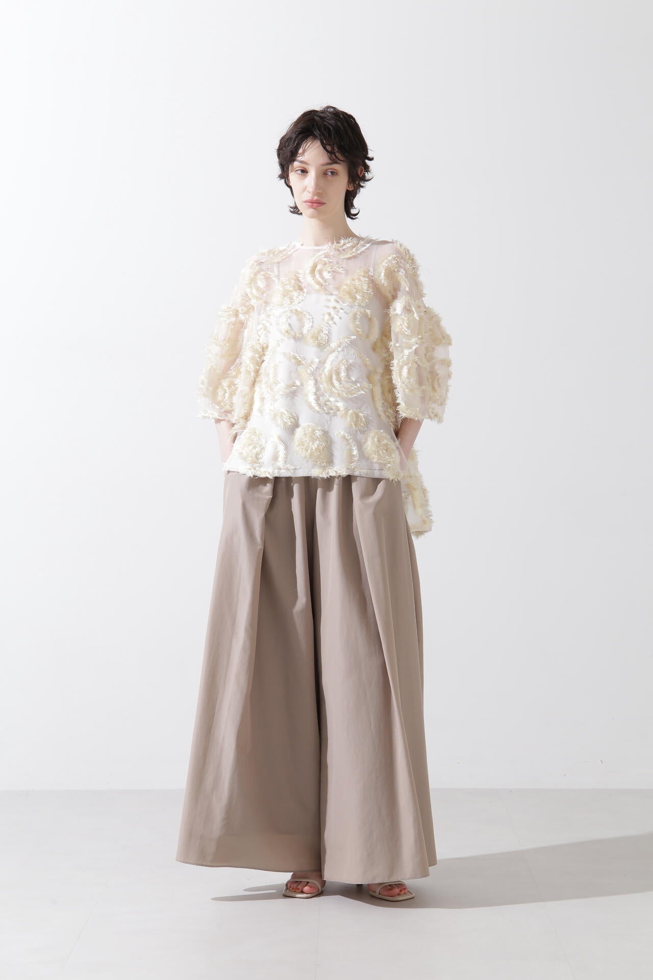 【TV着用】【GISELe 6月号掲載商品】タイプライターギャザーパンツ