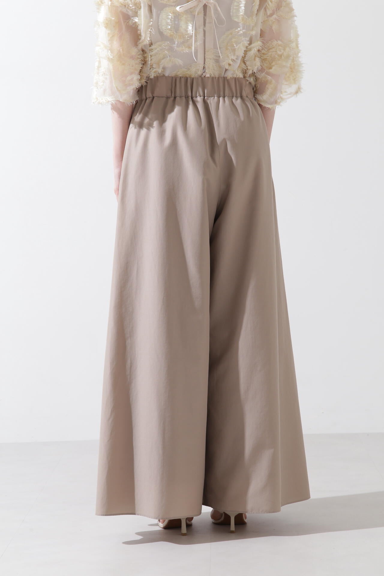 【TV着用】【GISELe 6月号掲載商品】タイプライターギャザーパンツ