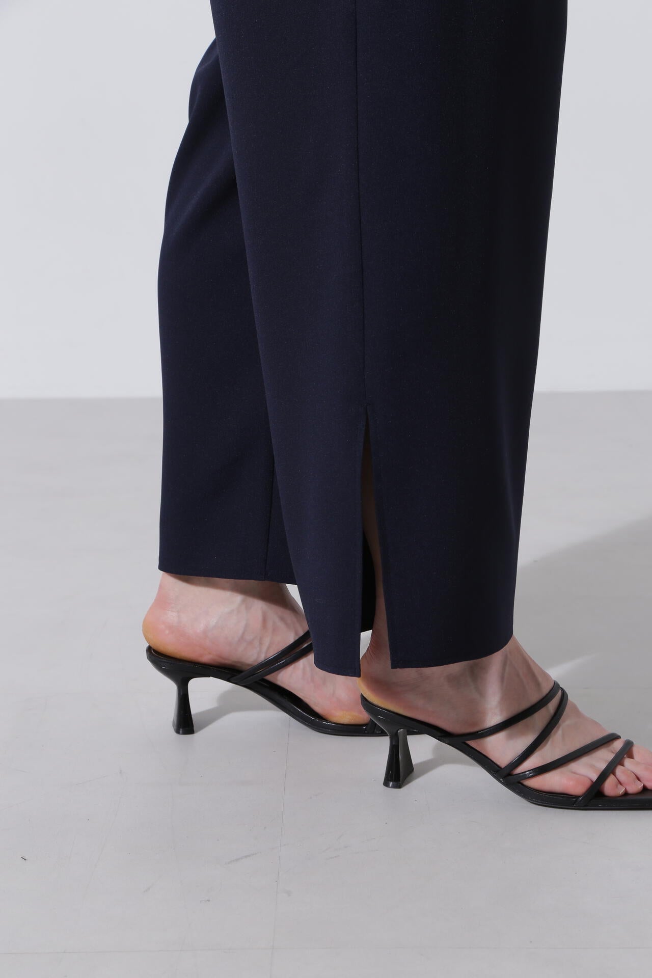 ライトストレッチアムンゼン ラップパンツ