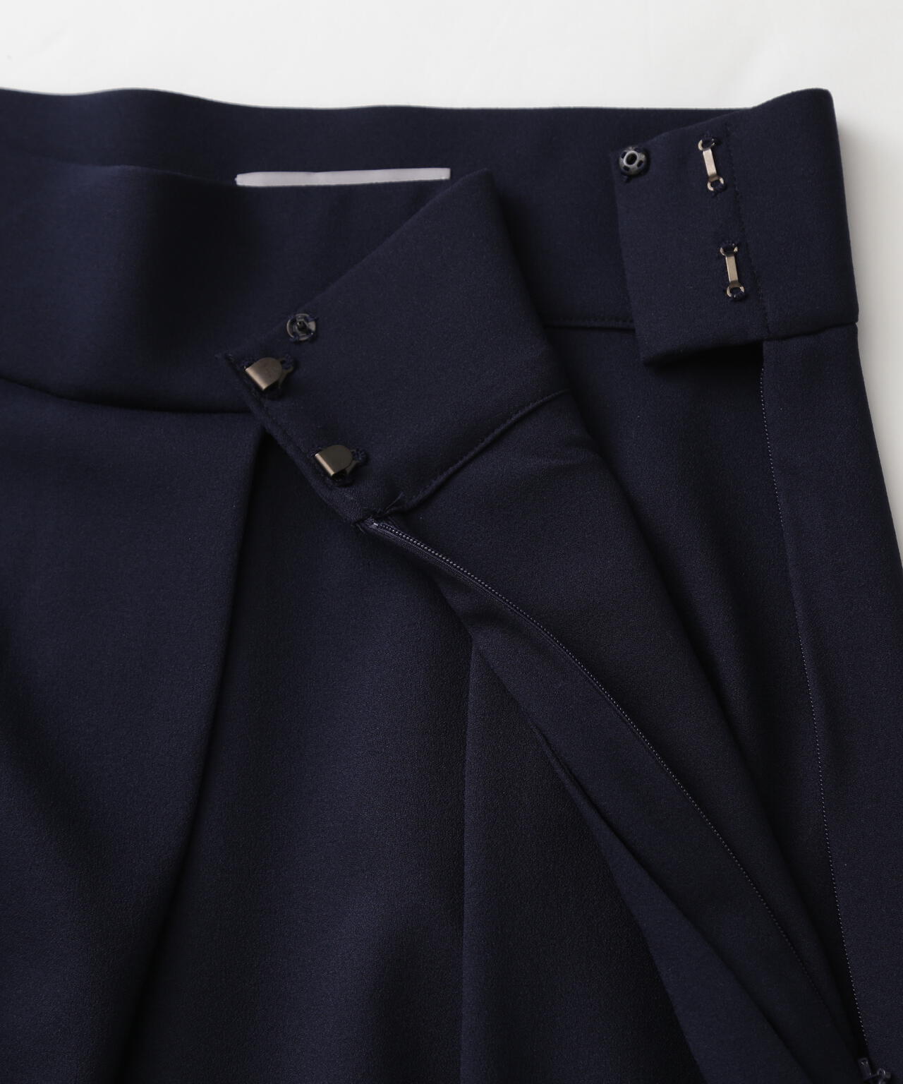 9d623ec4-8072-56e5-ae95-6b2e63434e3b_Image