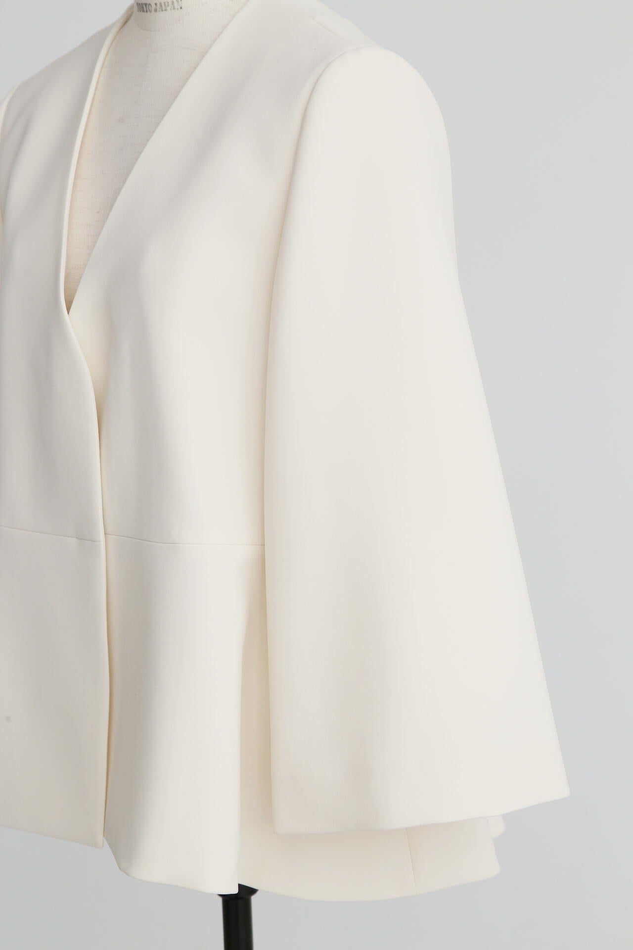 40ddc320-7e8f-59e5-bb58-ed7521b41a89_Image