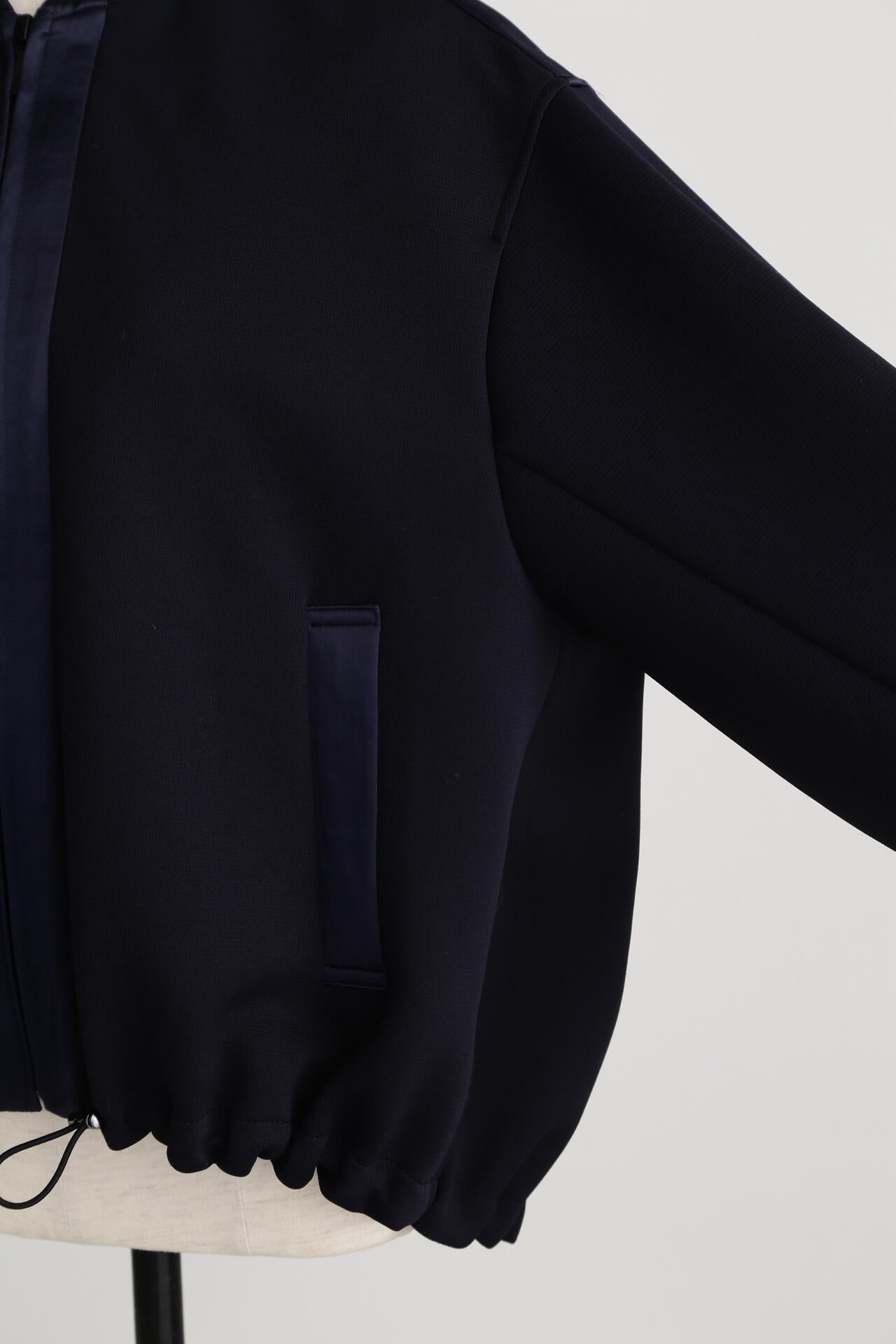 ジャージーブルゾン