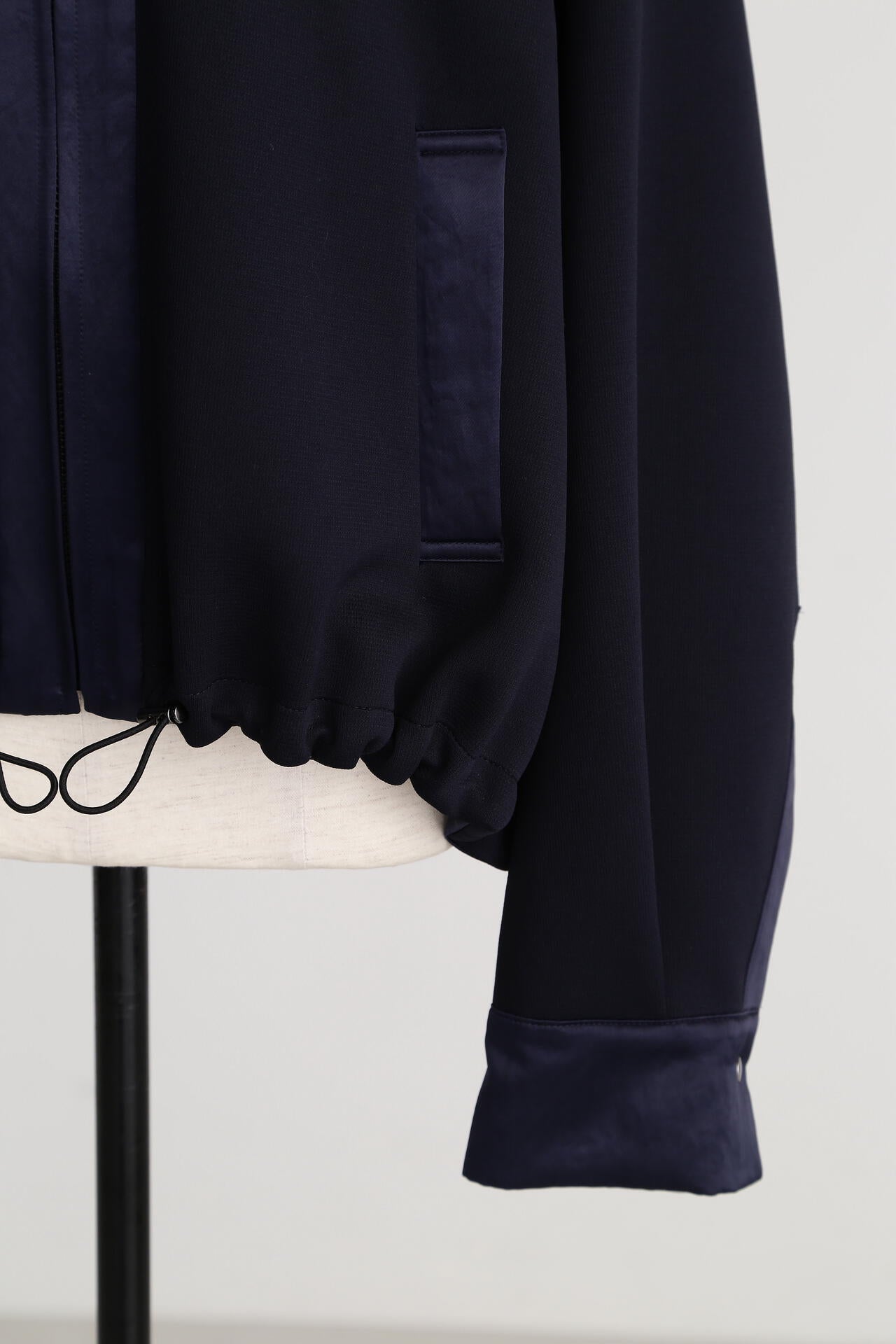 ジャージーブルゾン