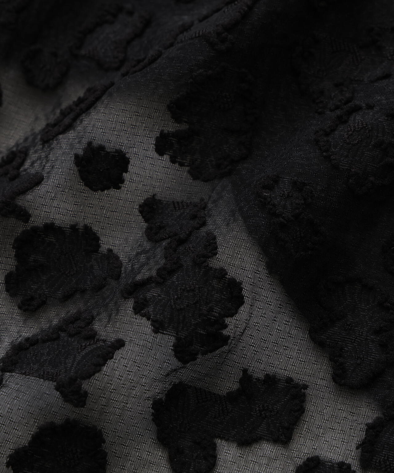 【VERY 8月号掲載商品】フラワーカットジャガードブラウス