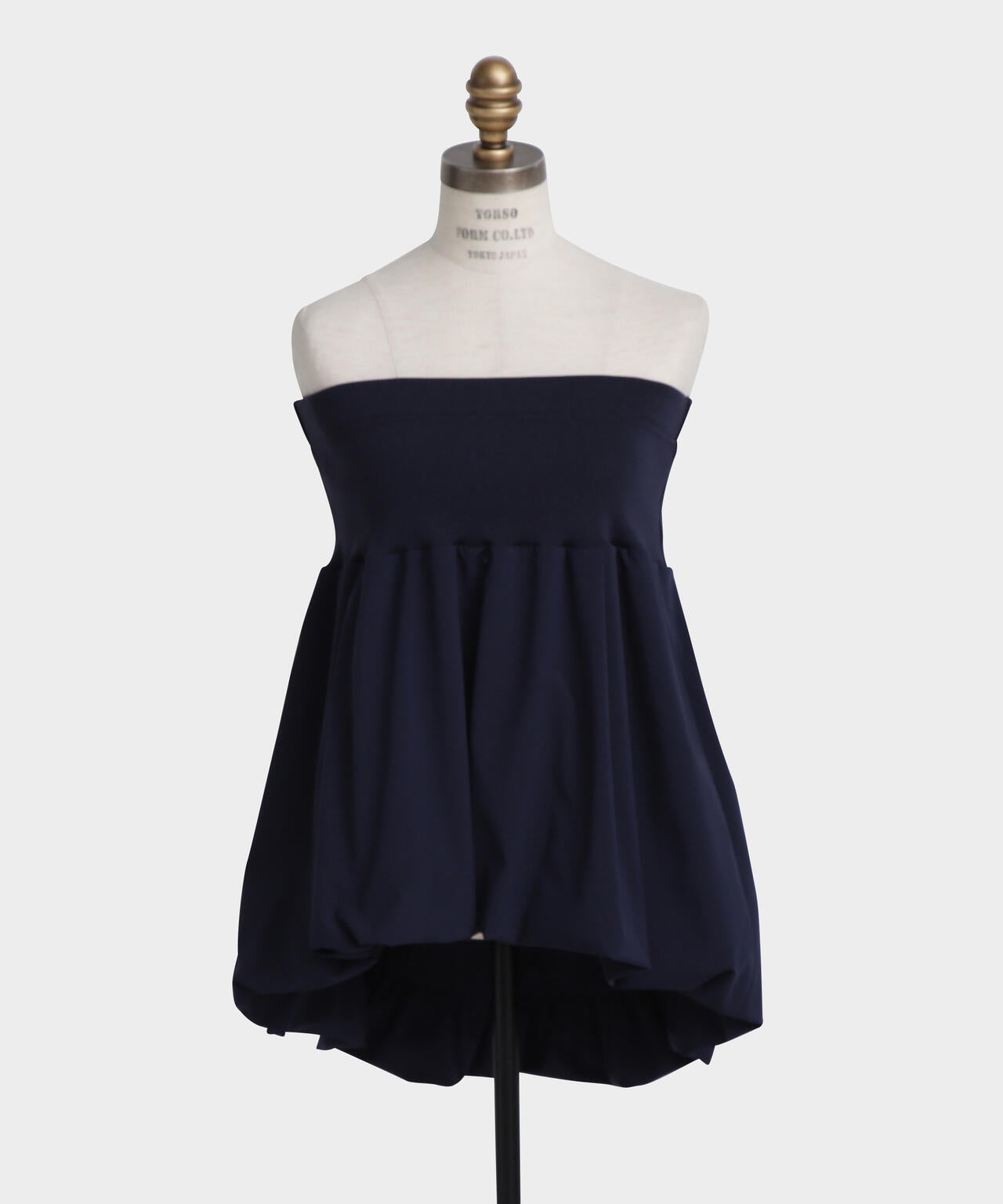 チューブトップ