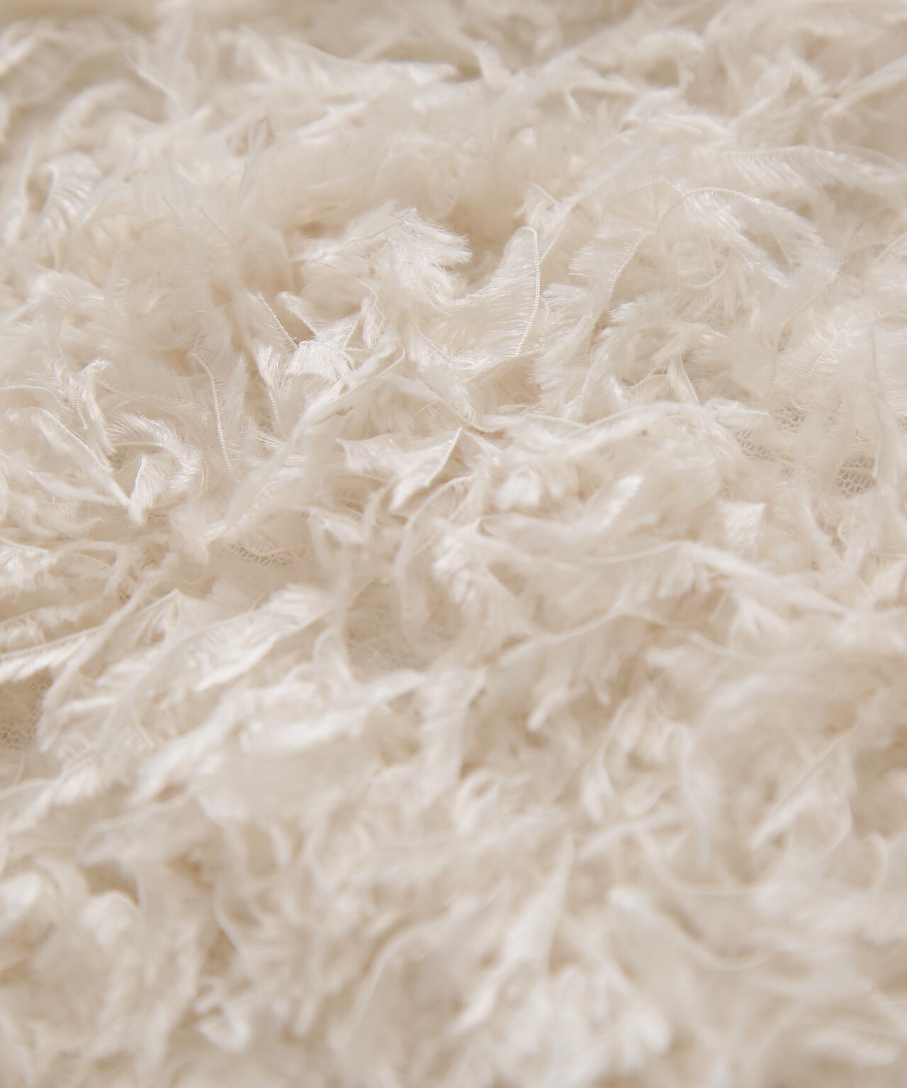 フェザーニット