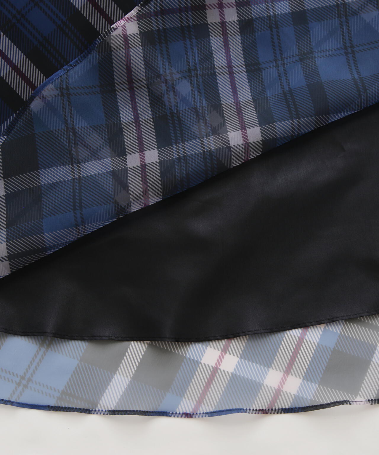 シアーチェックスカート