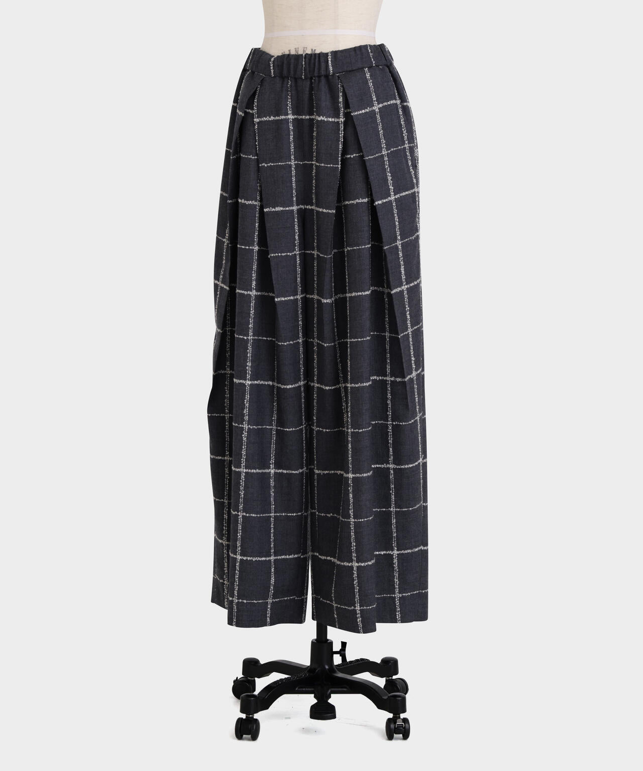 ウールチェックパンツ