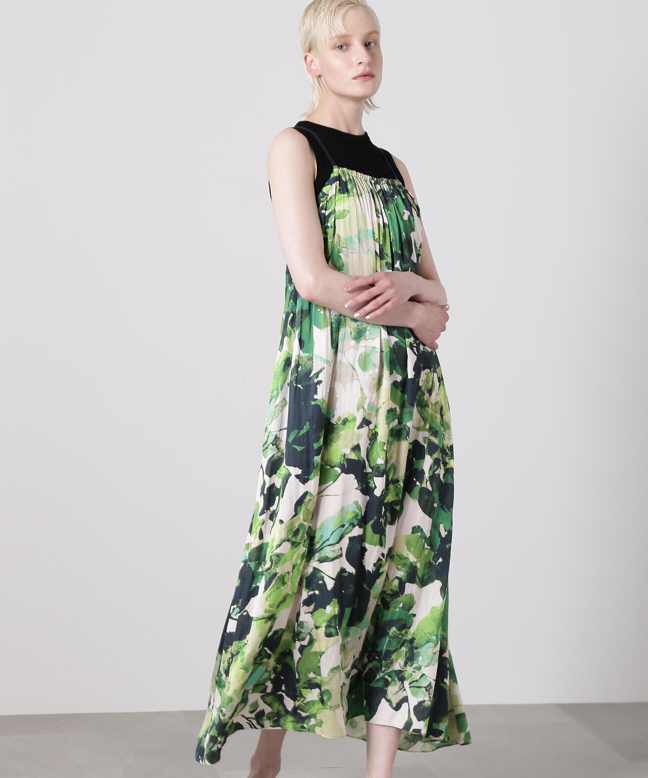 ビッグフラワープリントドレス