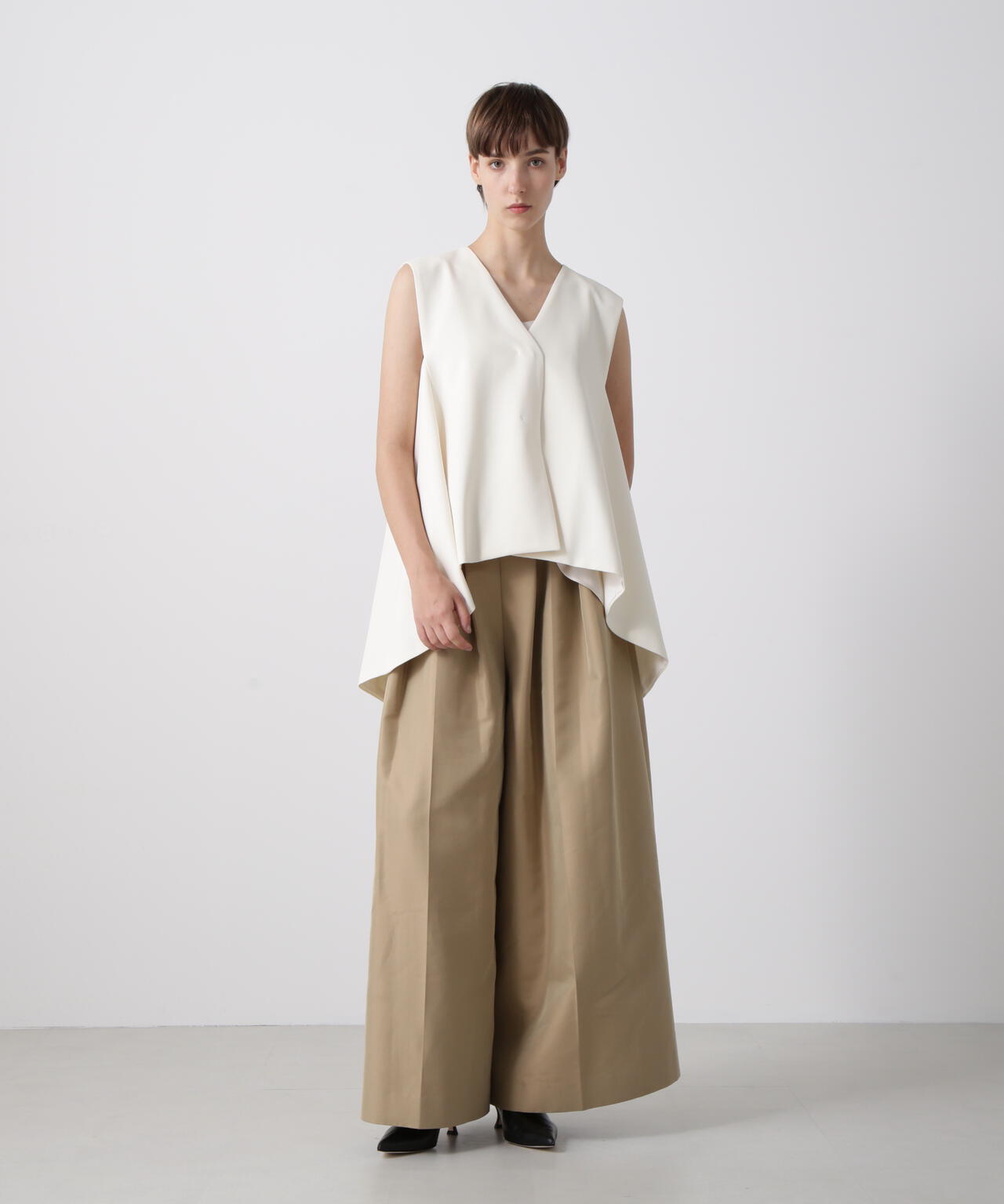 【美的 10月号掲載商品】ダブルクロスジレ