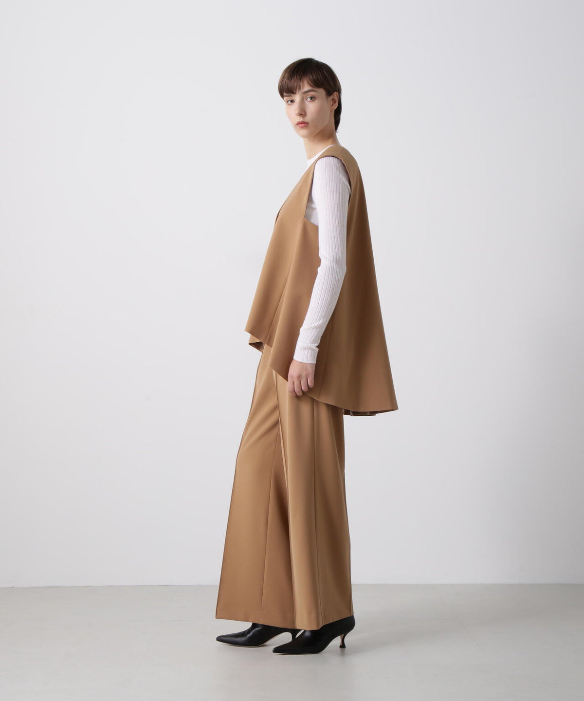 【美的 10月号掲載商品】ダブルクロスジレ