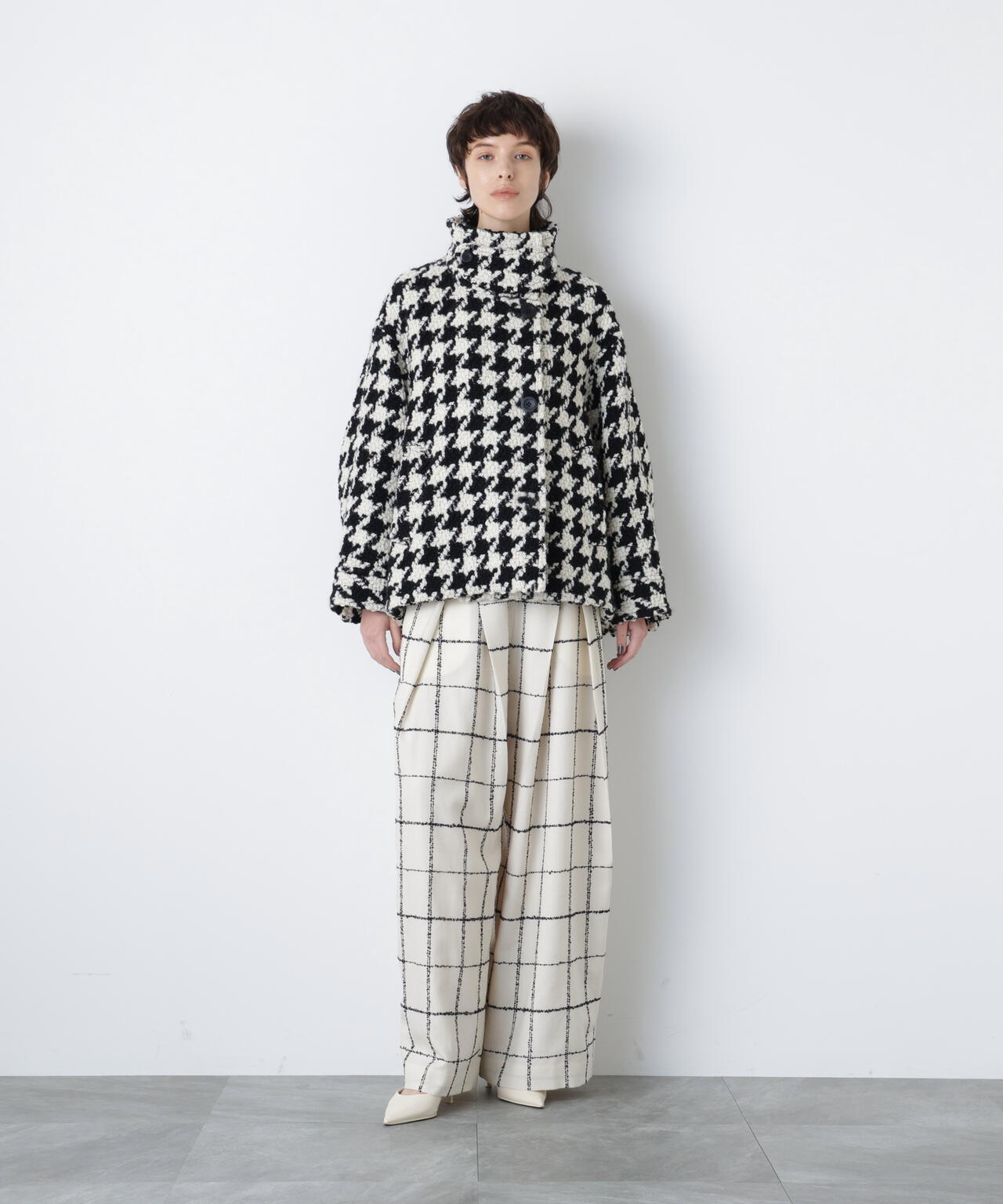 ビッグハウンドトゥースコート