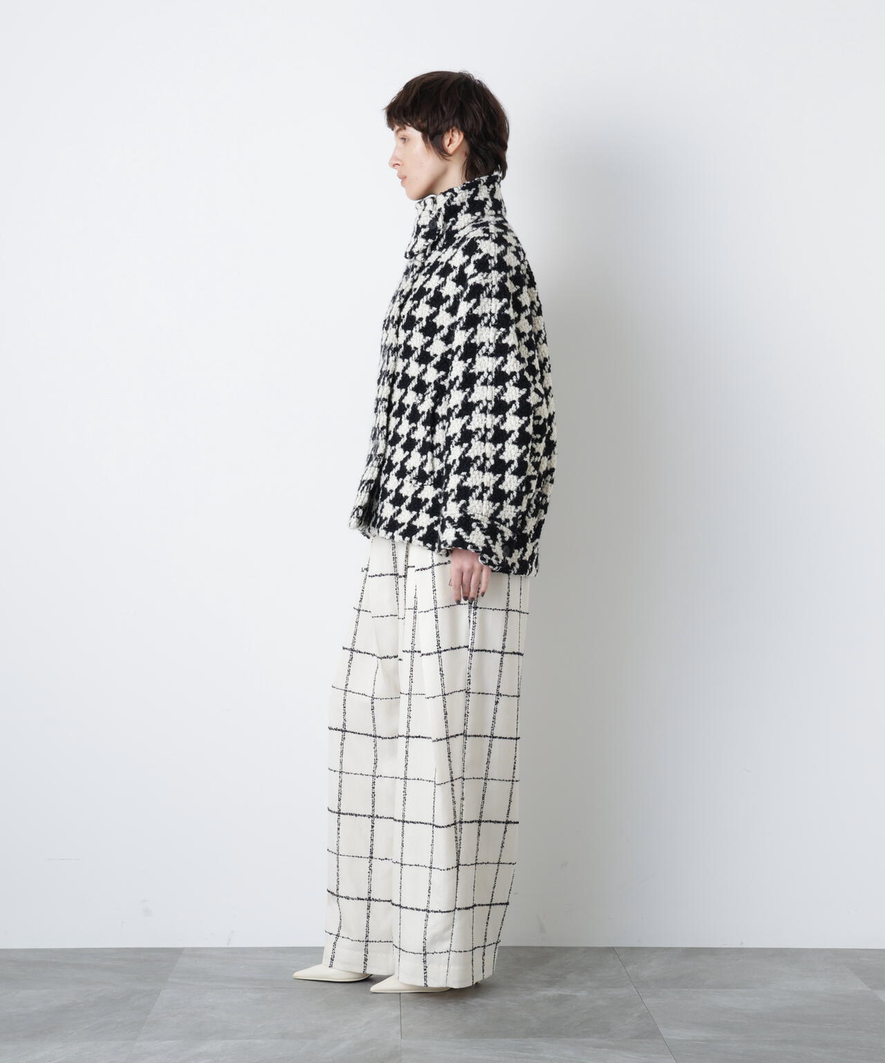 ビッグハウンドトゥースコート