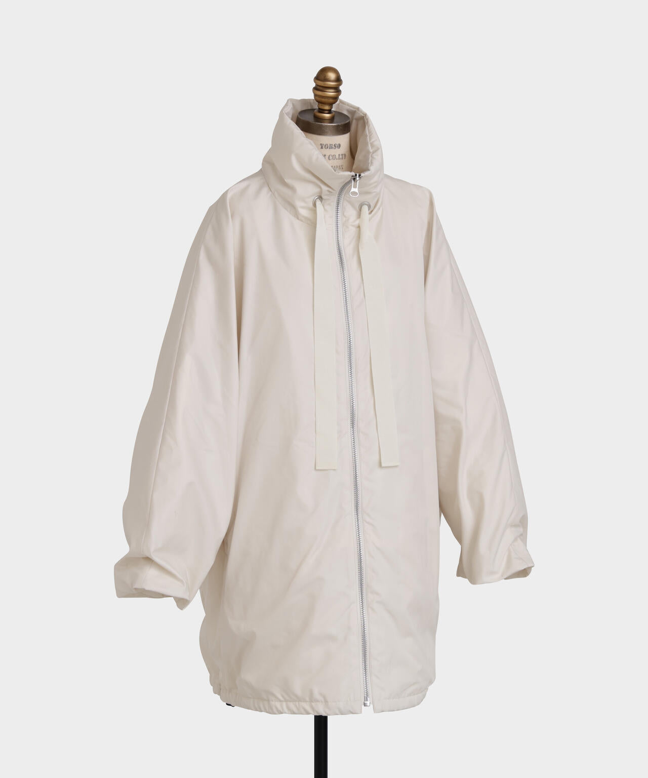 ポンチョダウン